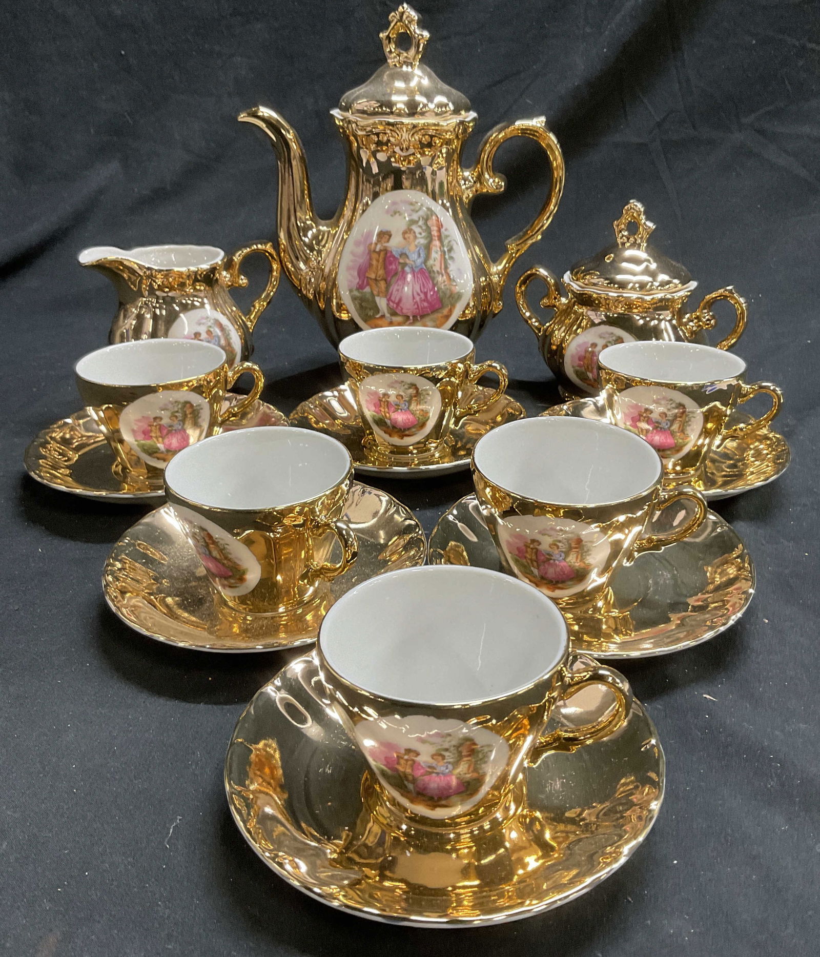 Vintage Empress by Mandil Porcelain Tea Set Japan (1 of 18)