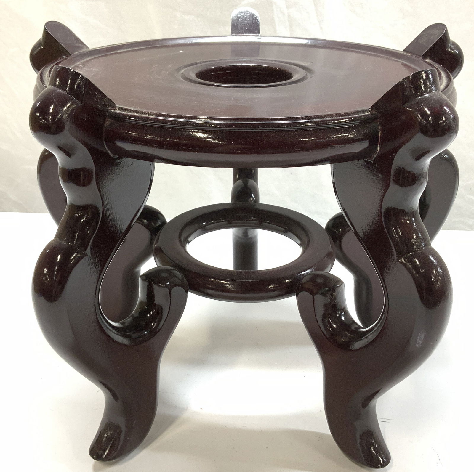 Lacquered Wood Asian Vase Stand (1 of 8)
