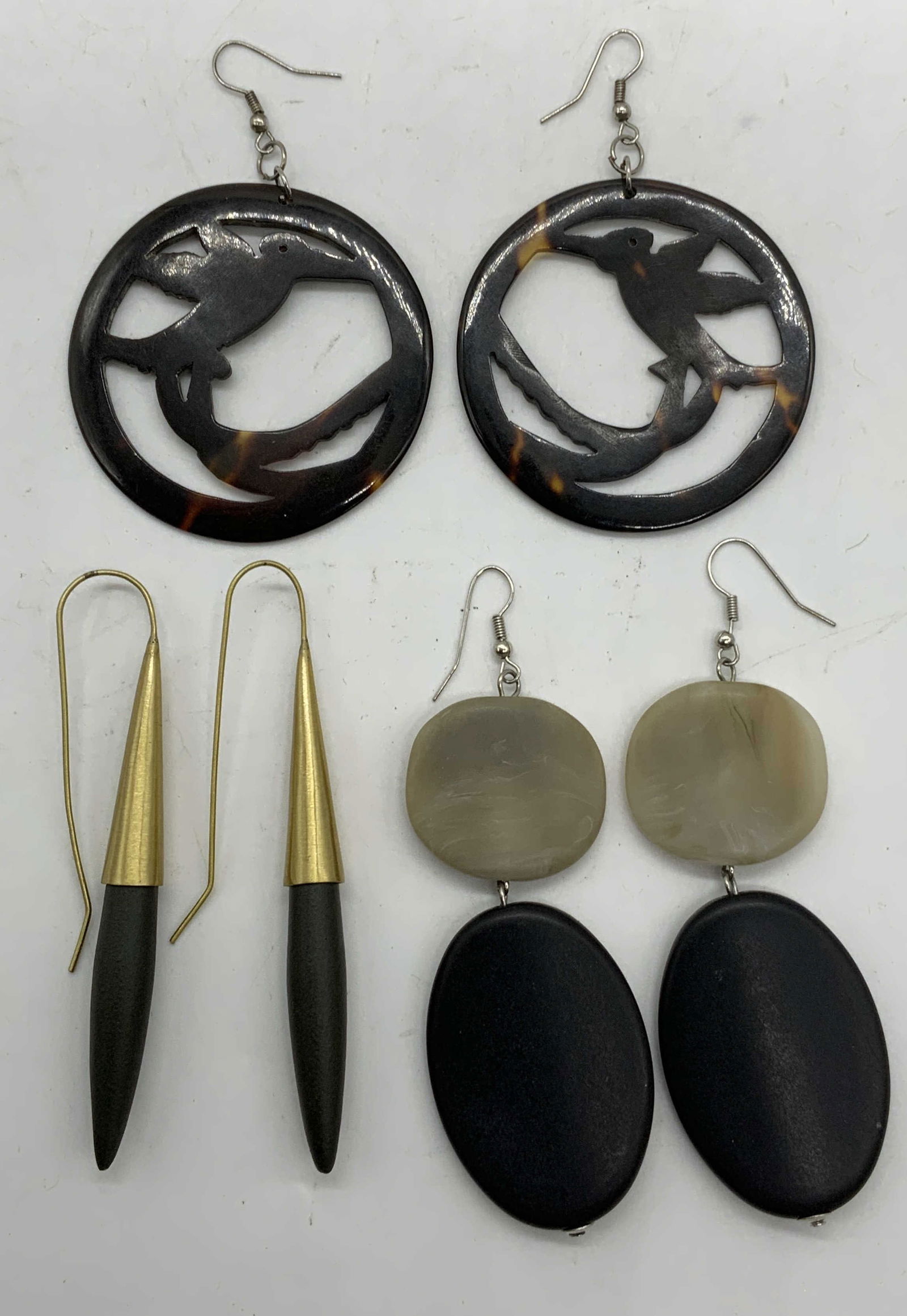 Lot 3 Vintage Lucite Dangle Earrings (1 of 8)