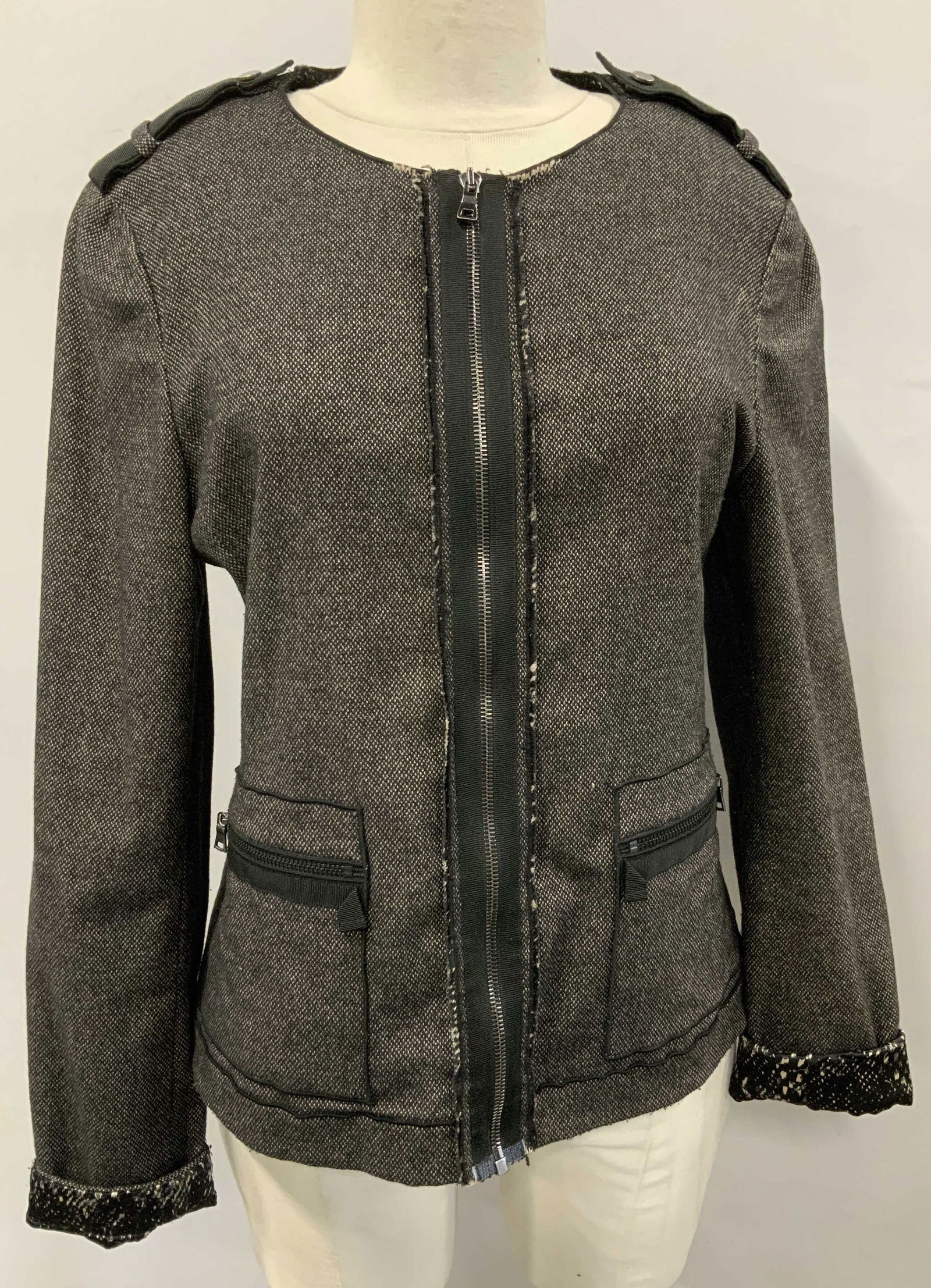 Sophisticated Wool Blend Jacket w Lining (1 of 8)