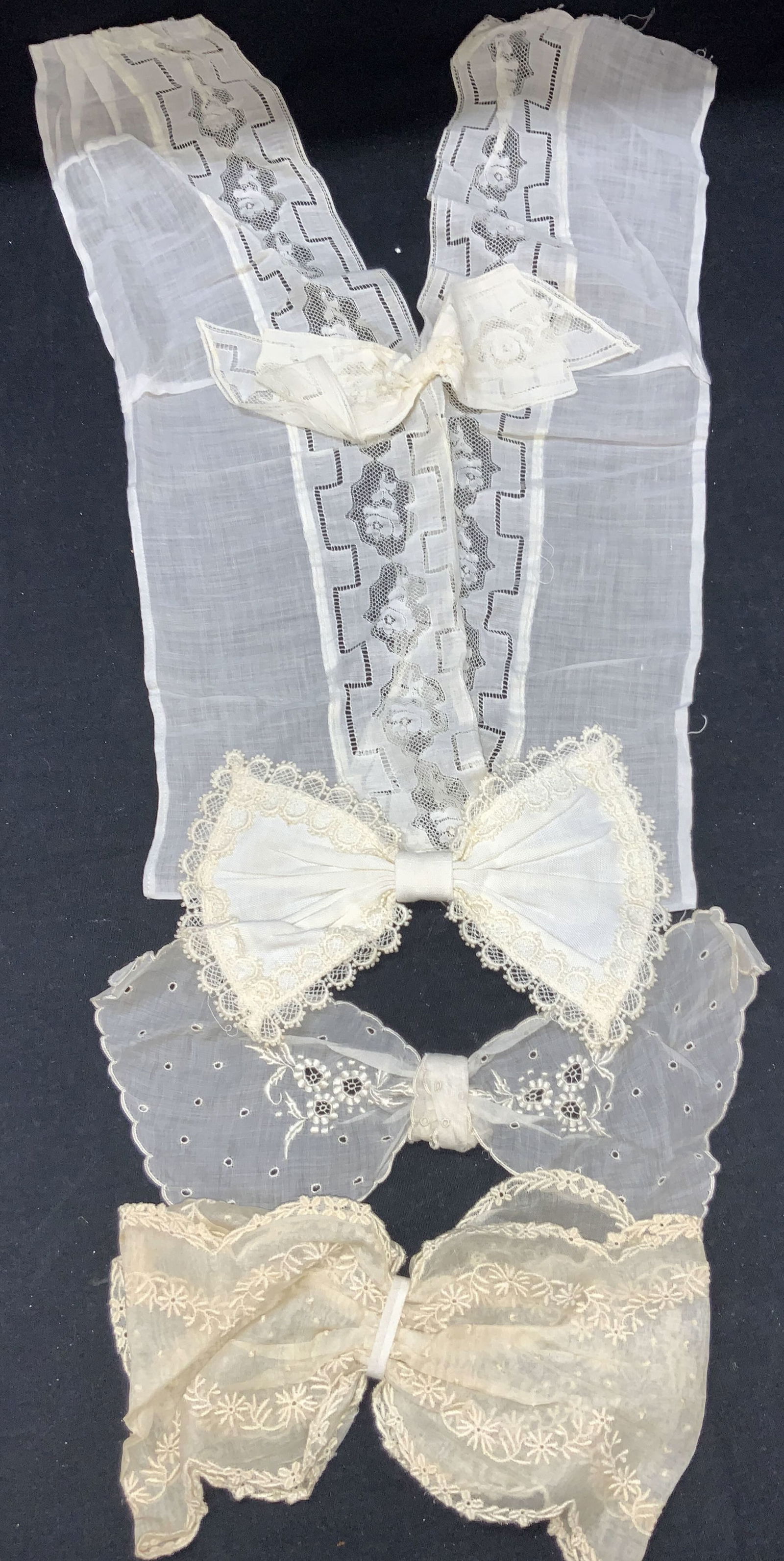 Lot4 Vintage Hand Crafted Bows & More (1 of 9)