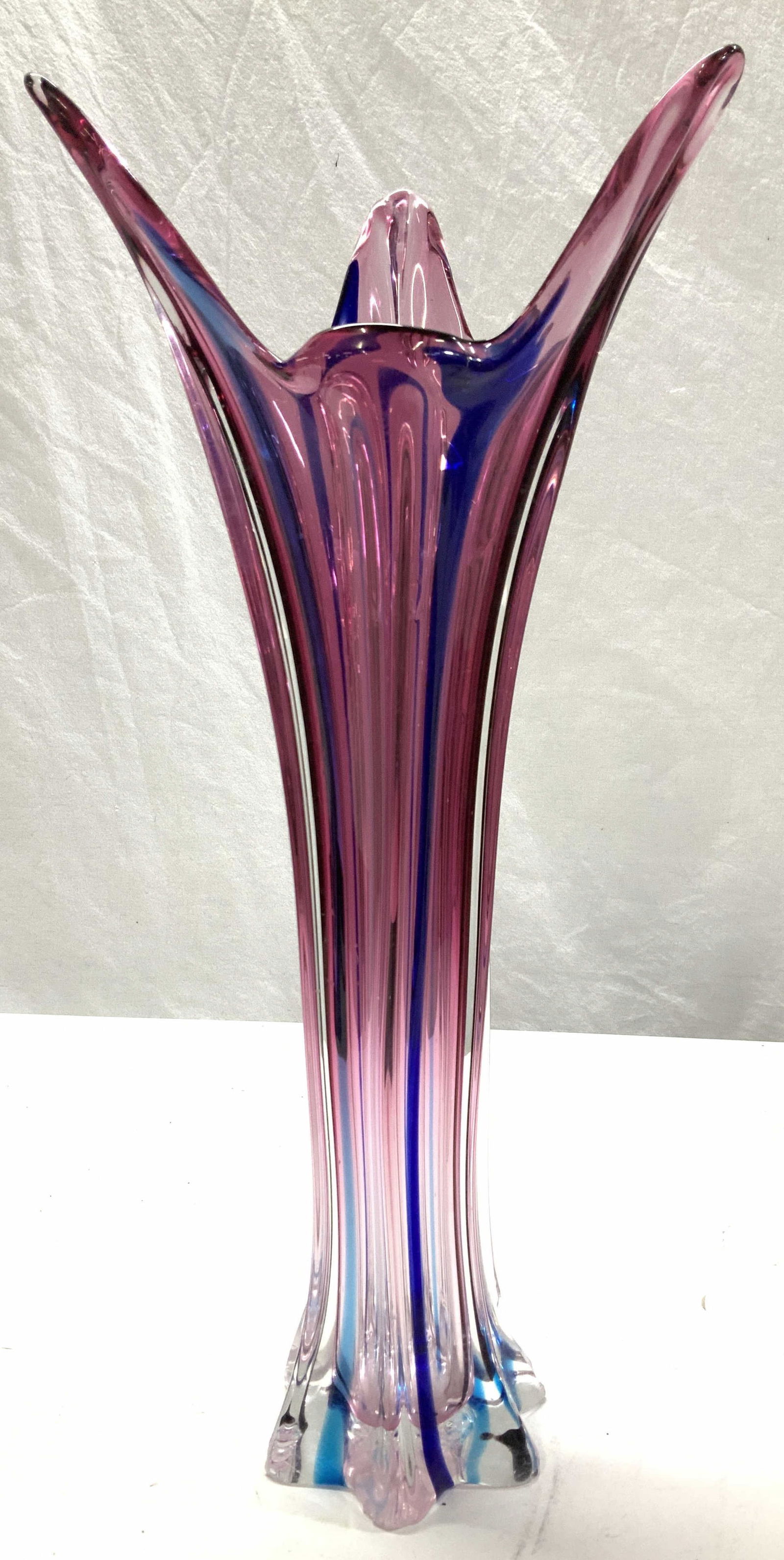 Hand Blown Art Glass Vase 15.75in (1 of 6)