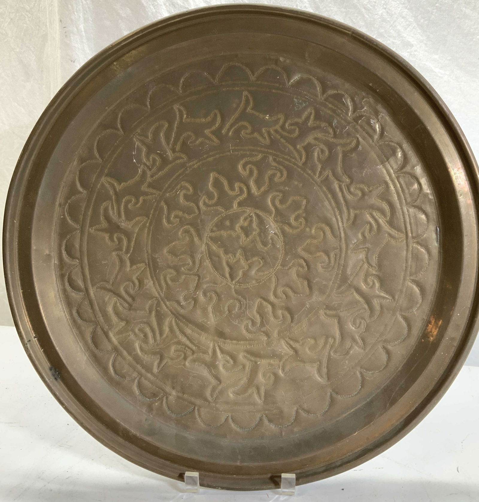 Hammered Repousse Brass Wall Charger 1ft6in (1 of 6)