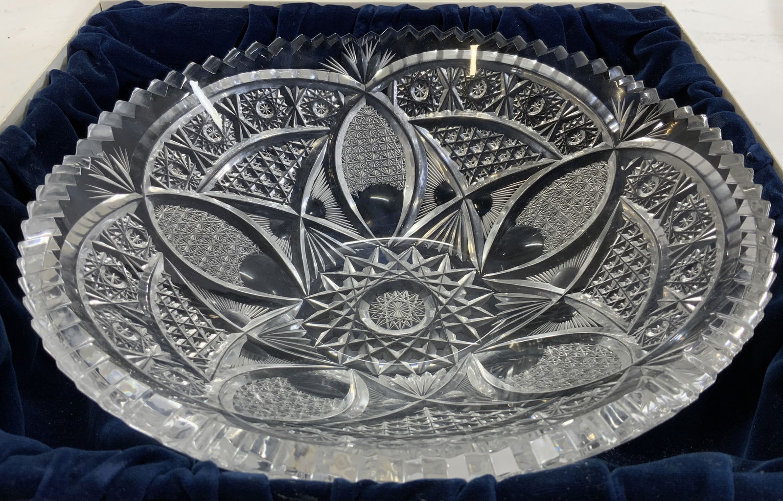 Exbor Hand Cut Crystal Bowl, Czechoslovakia W Box (1 of 7)