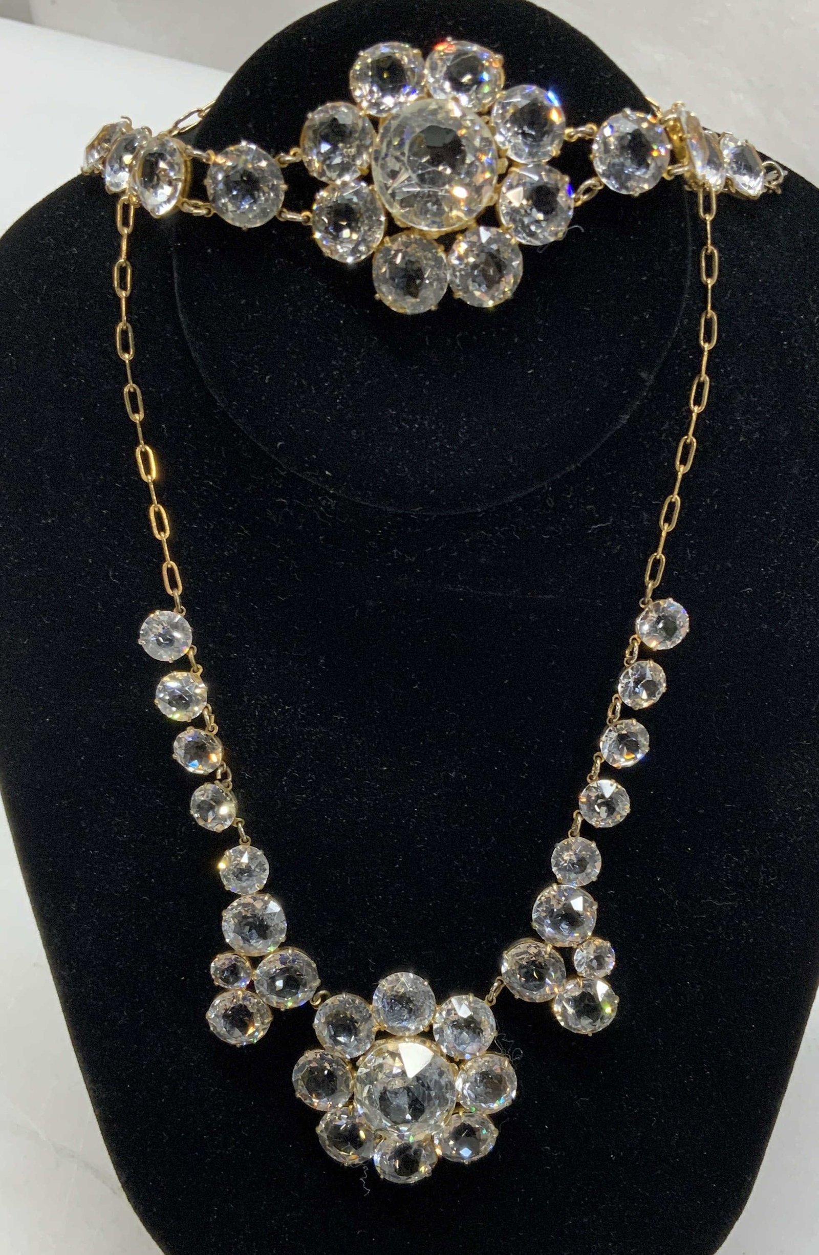 2 Crystal Necklace & Bracelet Set (1 of 6)