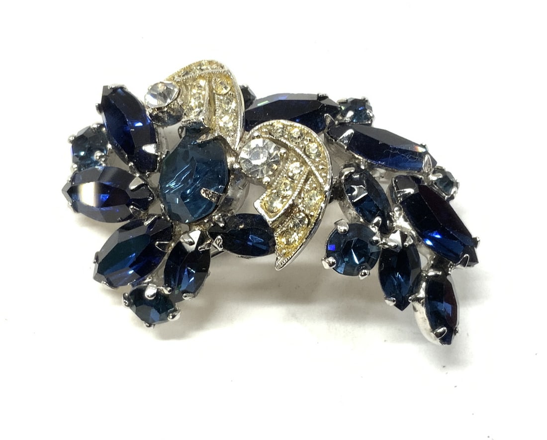 Weiss Bejeweled Sapphire Tn Crystal Brooch, Sgn (1 of 6)