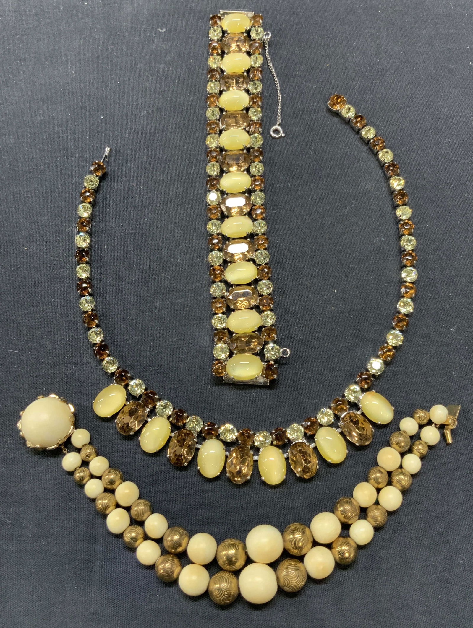 Lot 3 Nettie Rosenstein Beaded Bracelet, More (1 of 13)