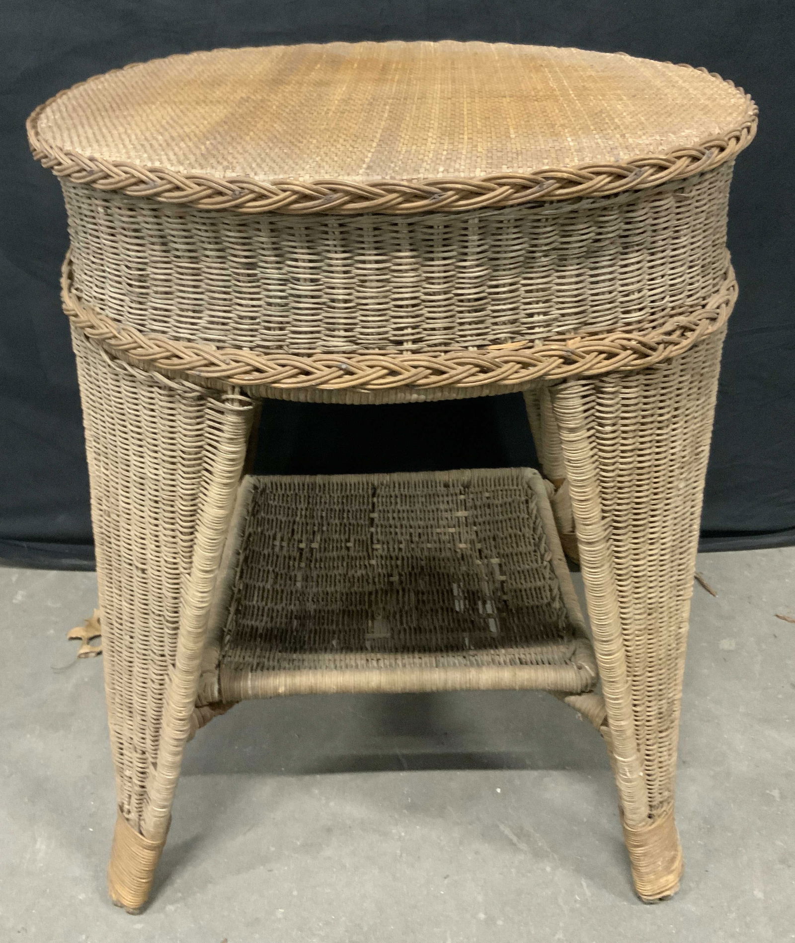 Vintage Circular Woven Wicker Side Table (1 of 12)