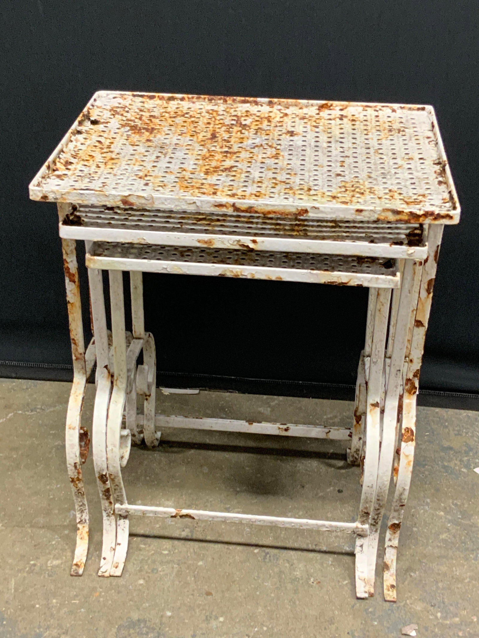 Set 3 MCM Salterini Style White Nesting Tables (1 of 13)