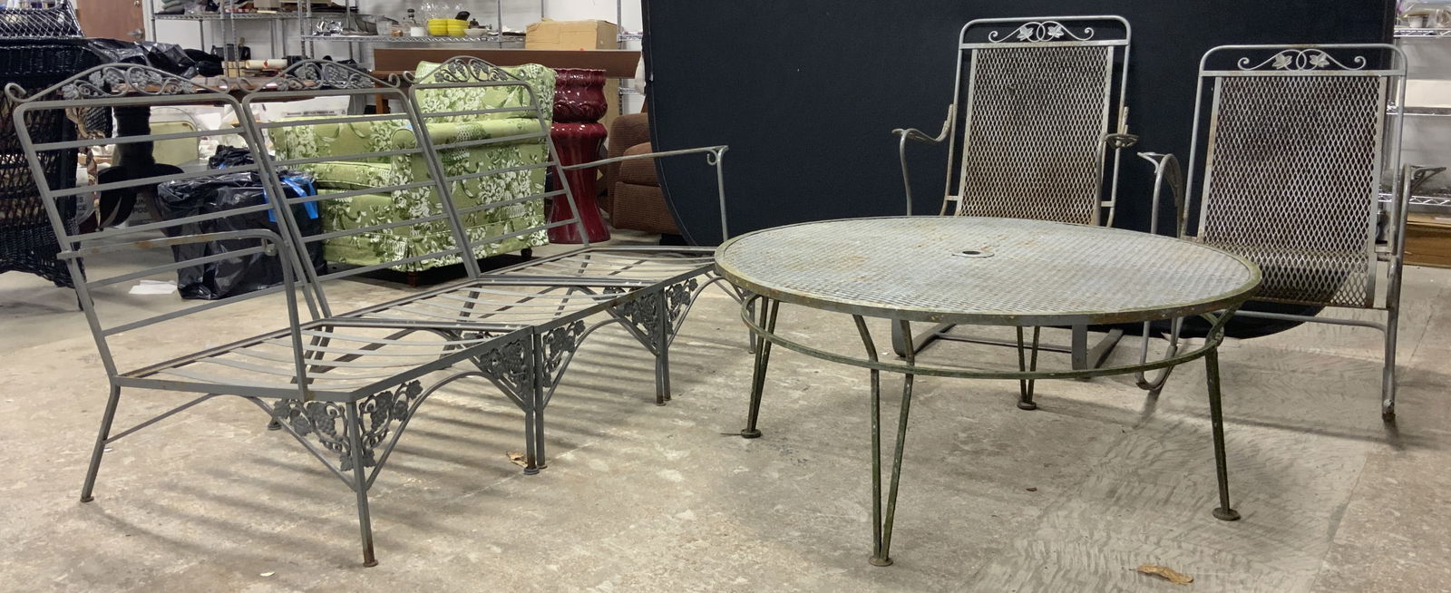 Woodard Style Iron 4 Pc Outdoor Furniture Set Auction