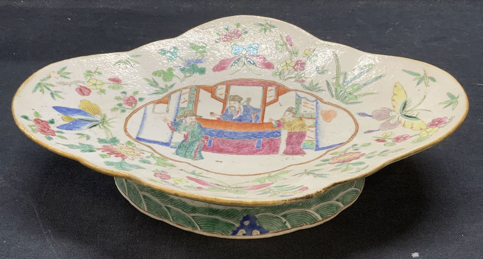 Antique Chinese Porcelain Oval Footed Dish (1 of 12)