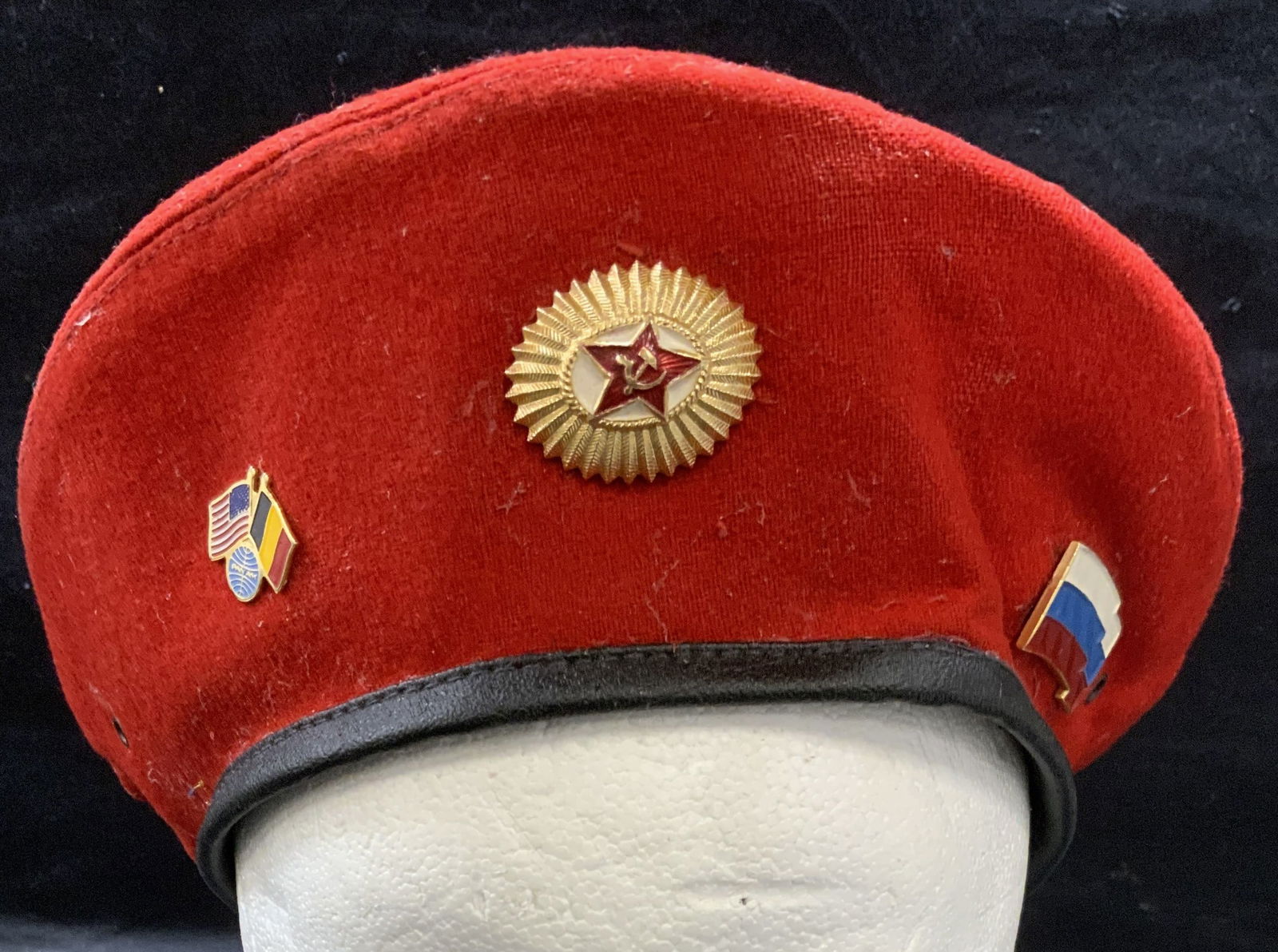 Vintage Red Wool Beret w/ Vtg Enamel Pins (1 of 7)