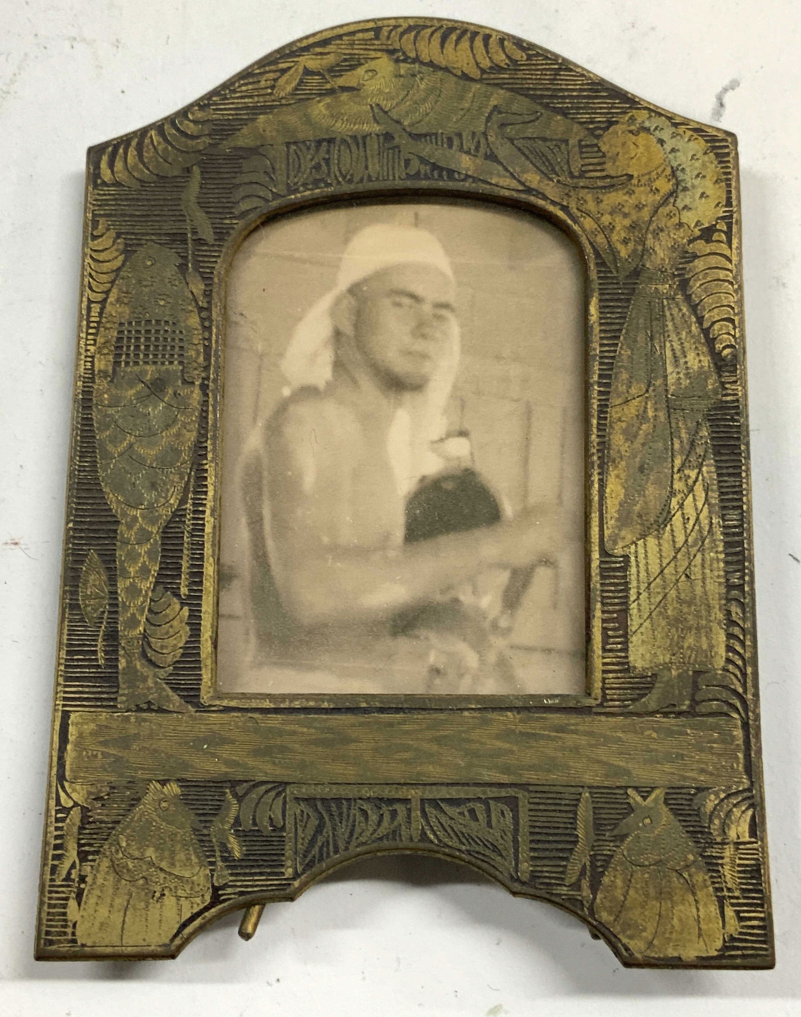 Antique Standing Gilt Bronze Picture Frame (1 of 8)