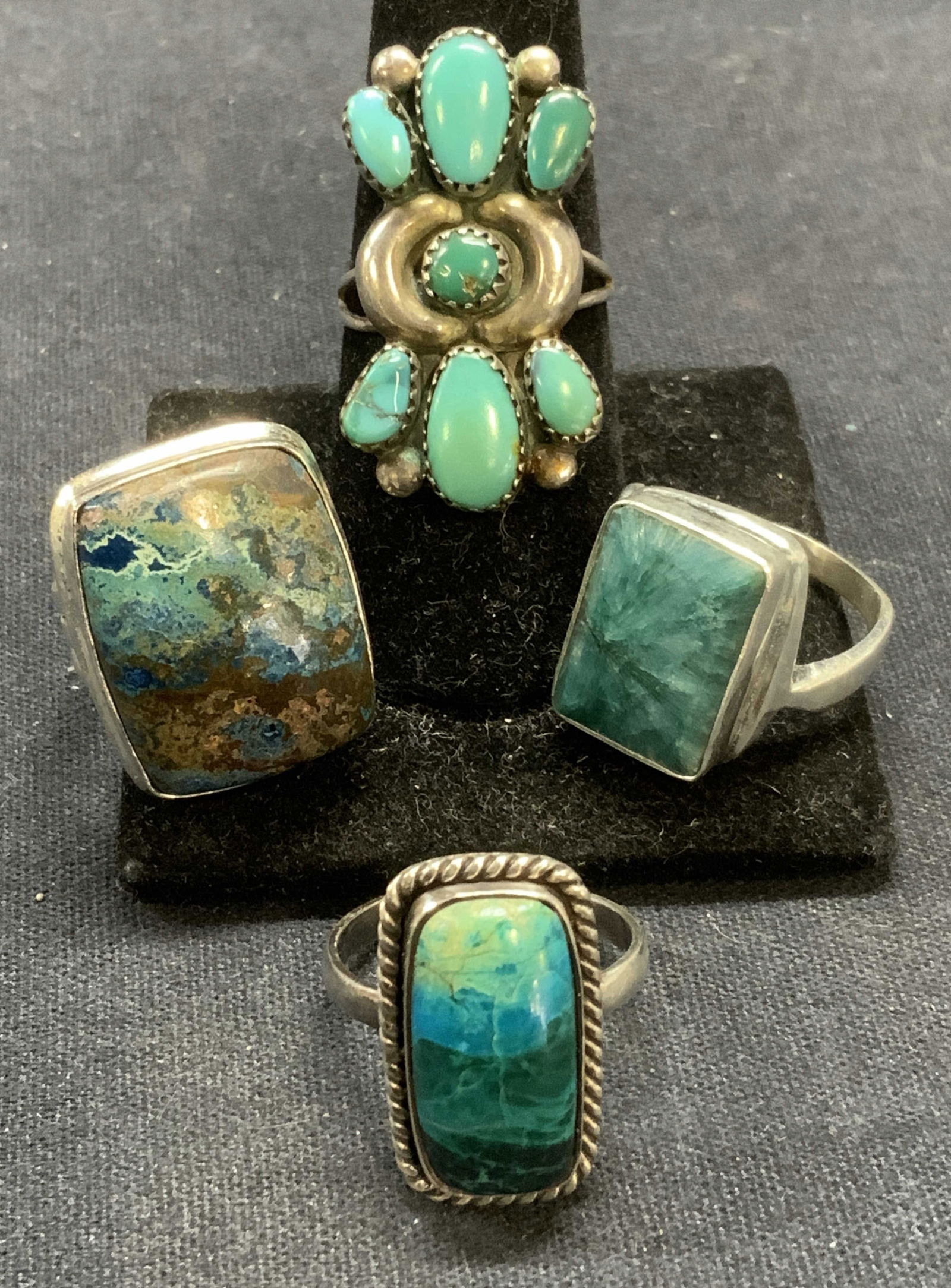 Lot 4 Sterling Silver Blue Stone Rings (1 of 13)