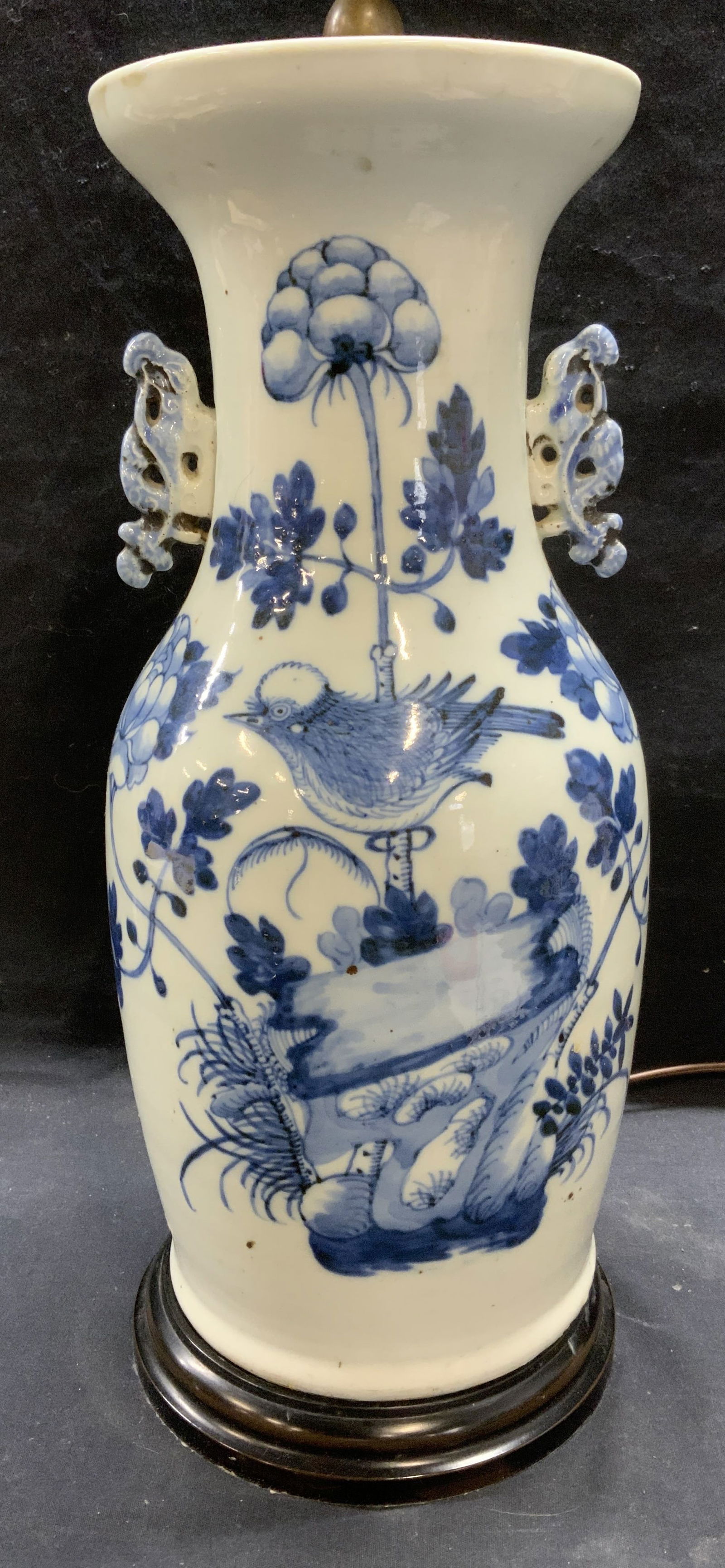 Vintage Asian Hand Painted Porcelain Bird Lamp (1 of 9)