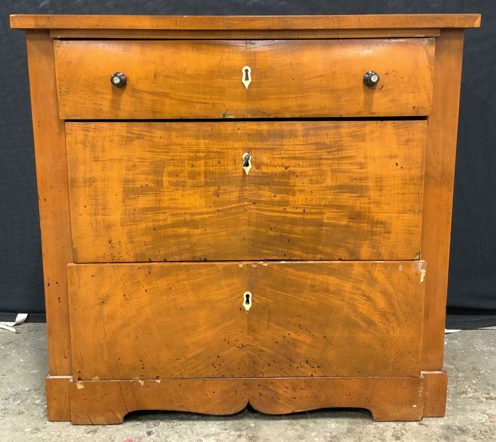 Vintage Wooden 3 Drawer Chest Dresser (1 of 8)