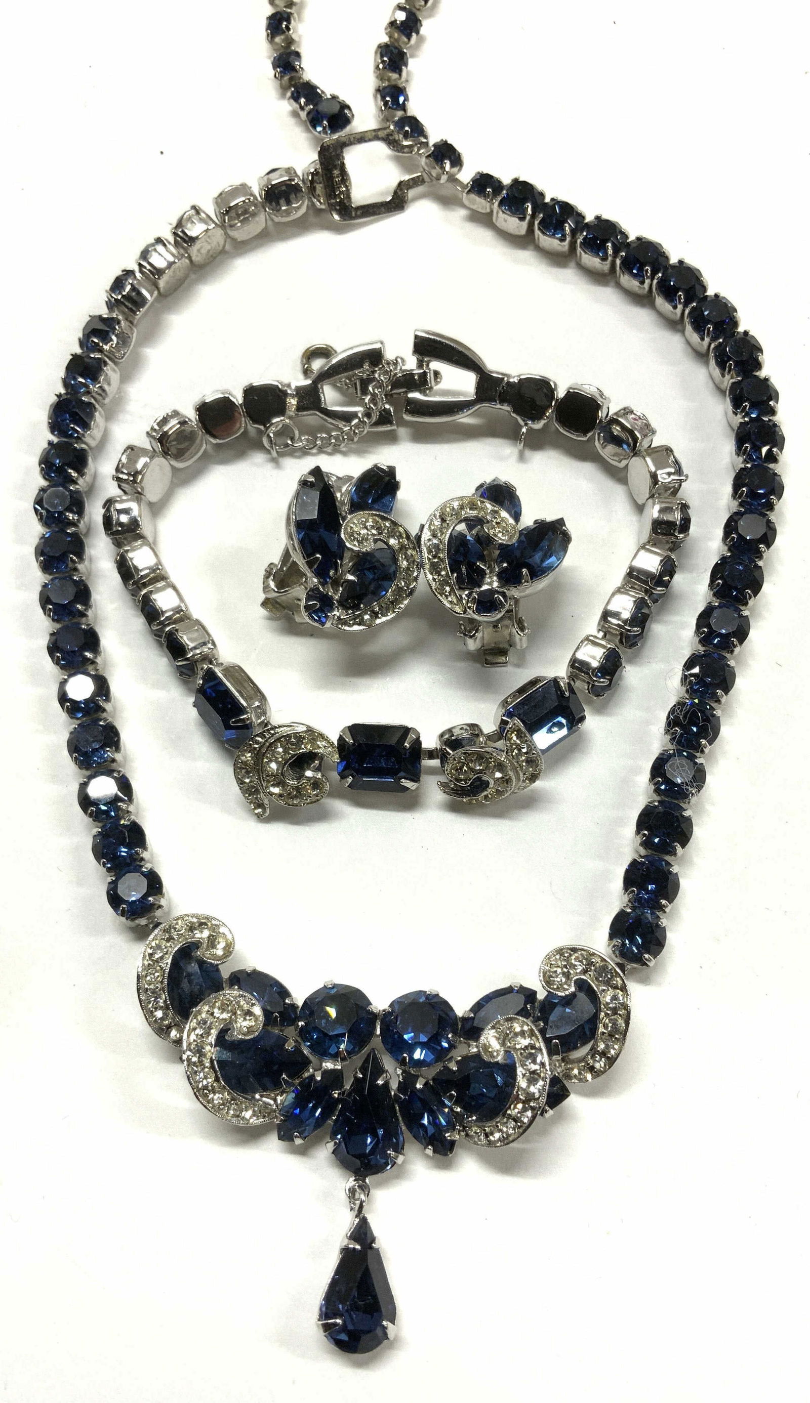 WEISS Sapphire Austrian Crystal Jewelry Set 4 (1 of 8)