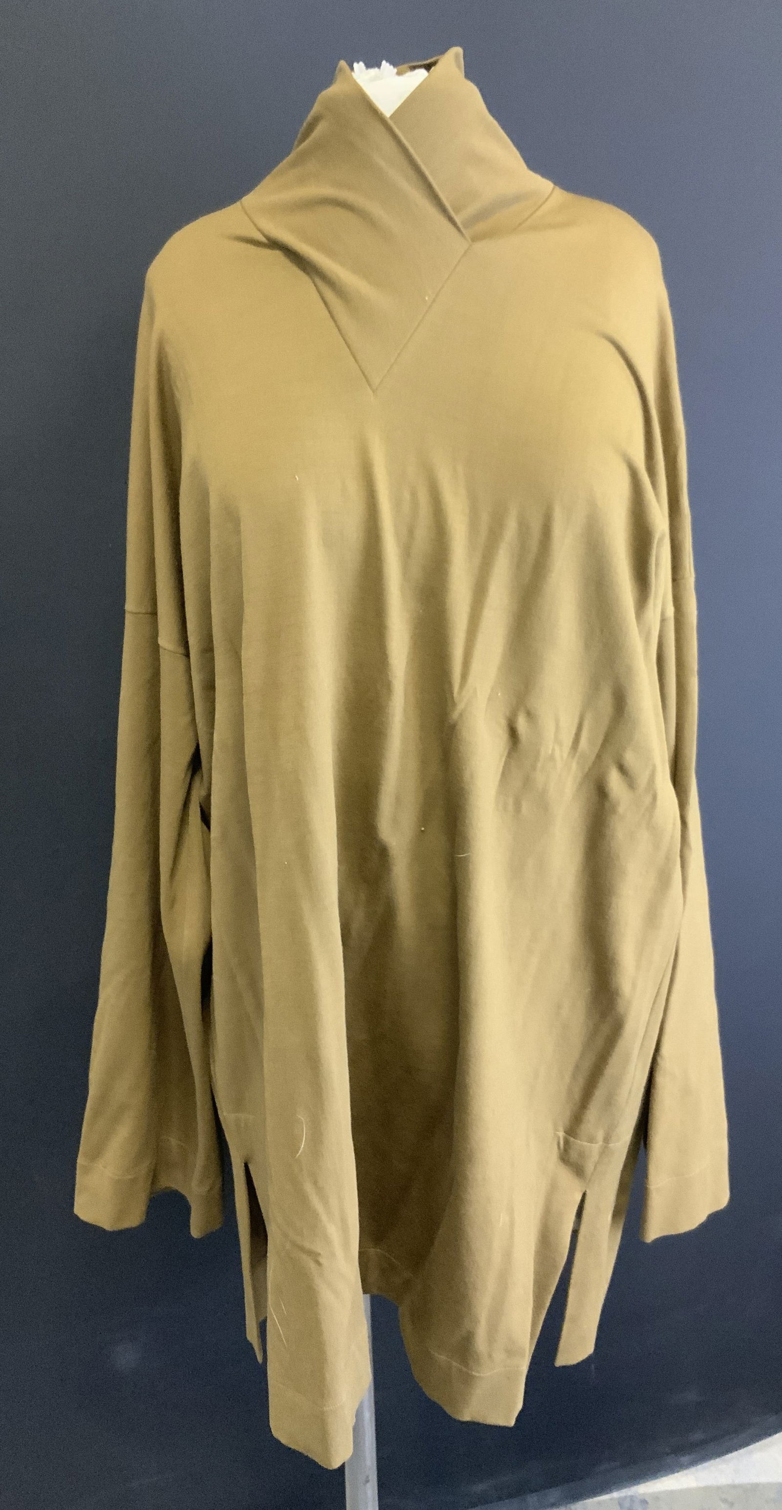 Callaghan Taupe Wool Long Sleeve Tunic, Italy (1 of 10)