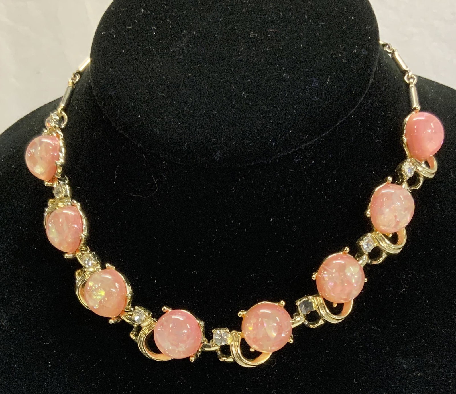 CORO IRIDESCENT CABOCHON CHOKER NECKLACE (1 of 6)