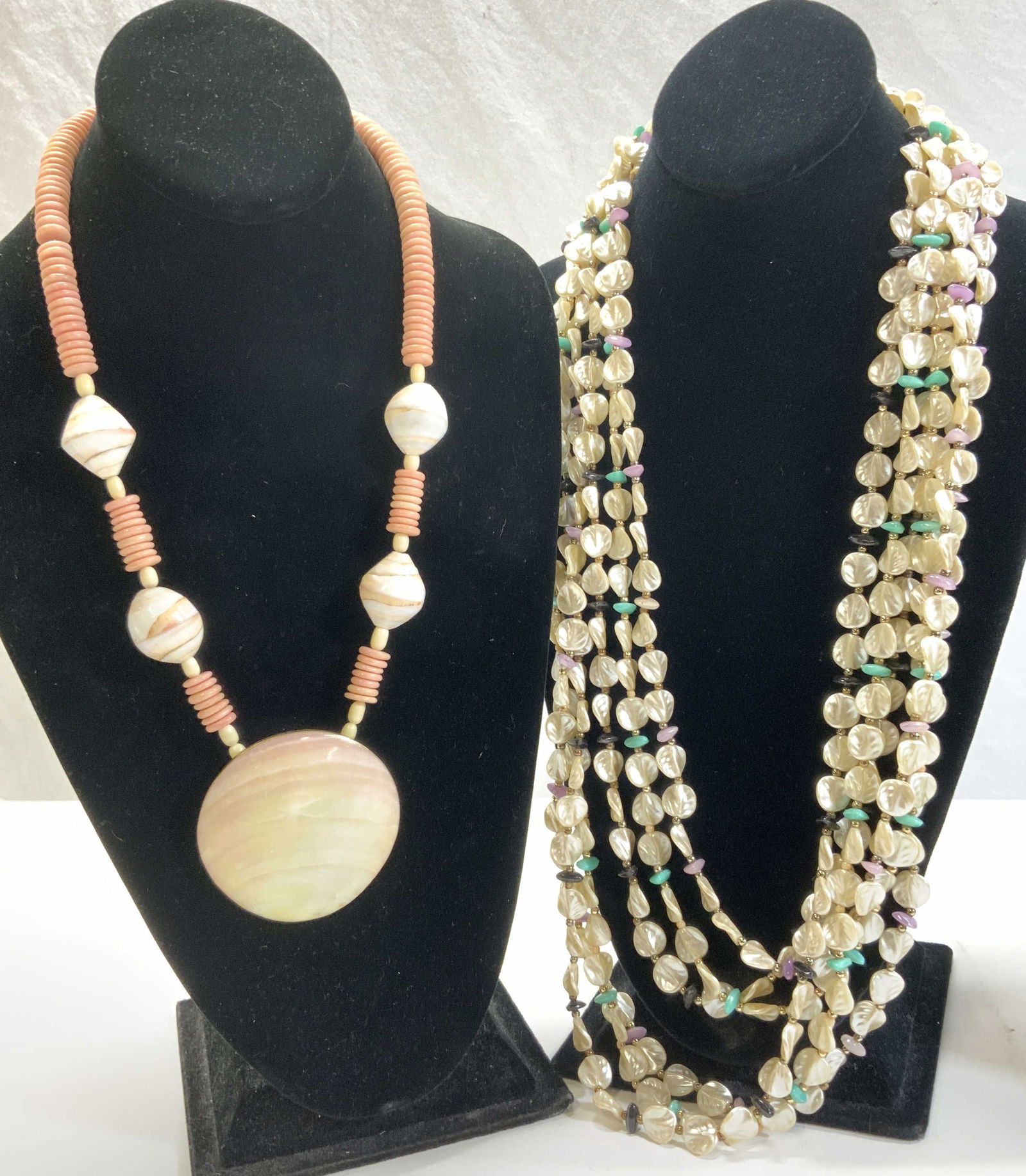 Lot 4 Hand Crafted Shell Necklace, Rope Necklaces (1 of 9)