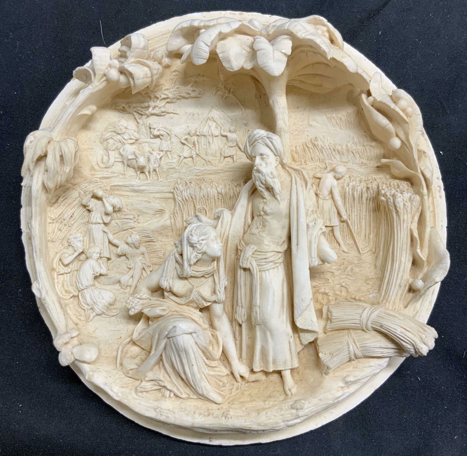 SCHEENEWERK Signed Alabaster Artwork (1 of 6)