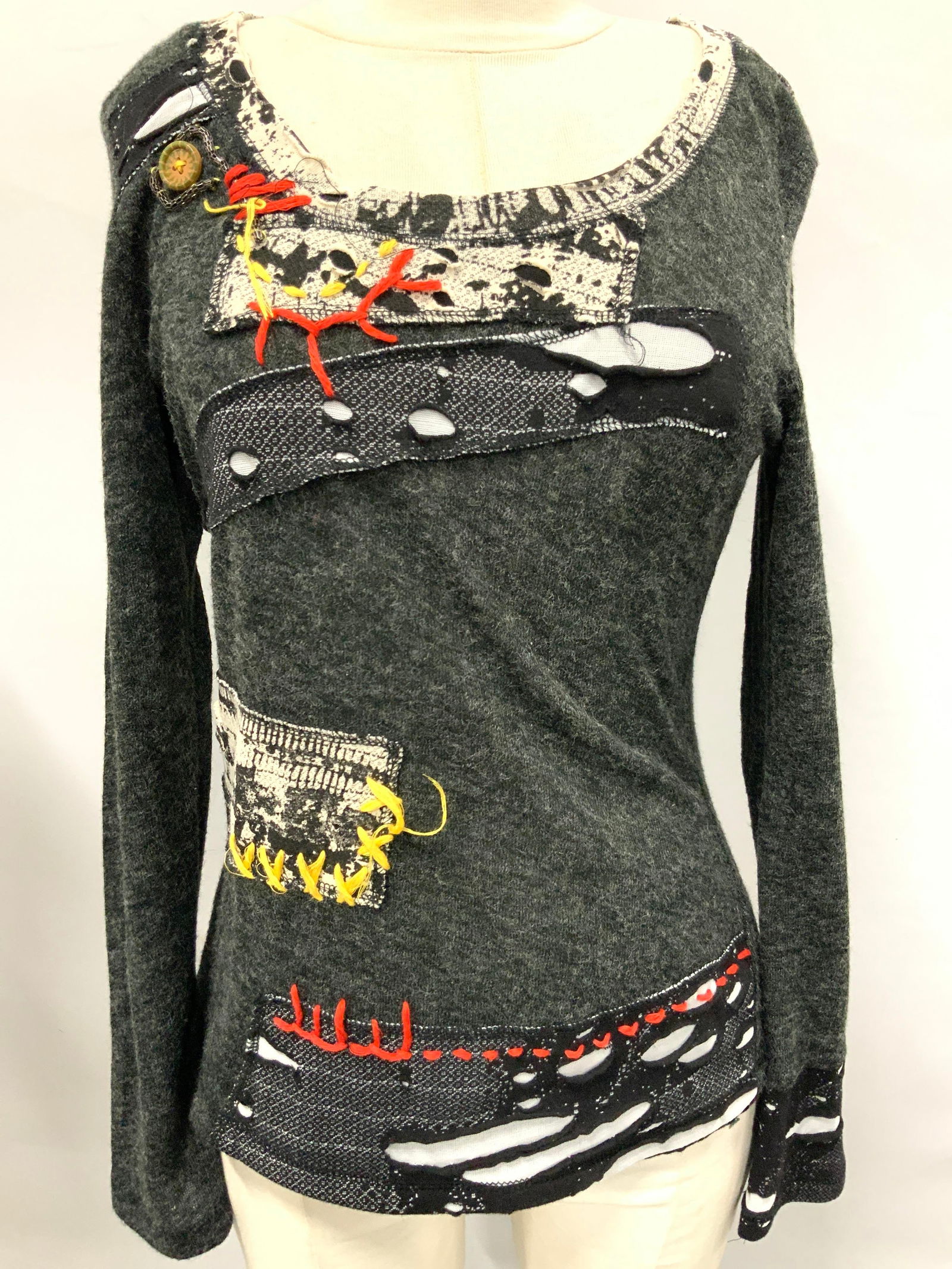 Forla Paris Y2K Style Long Sleeve France (1 of 8)