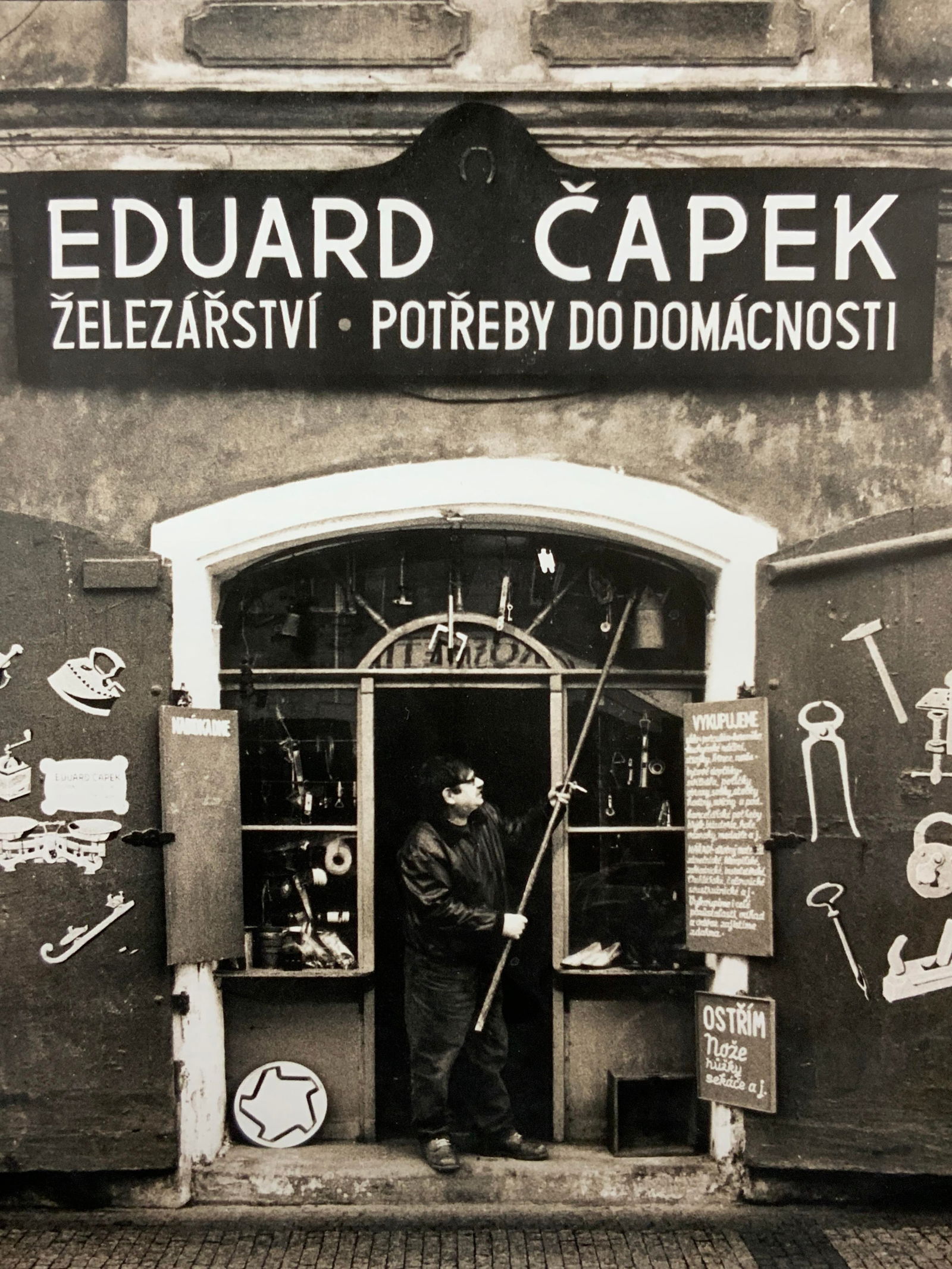 Sgd Prague Storefront Photo, Prague (1 of 12)