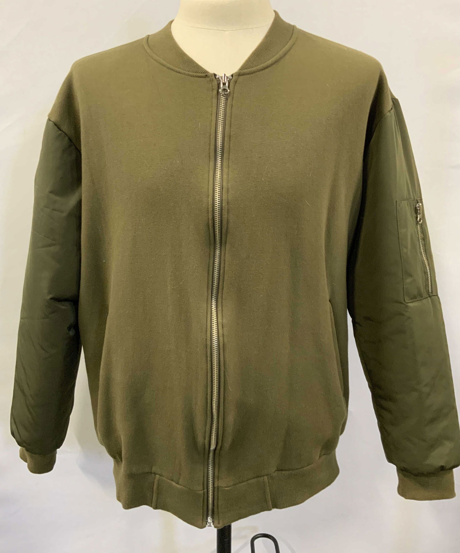 The Tall Man Cotton Jersey & Puffer Sleeve Jacket (1 of 8)