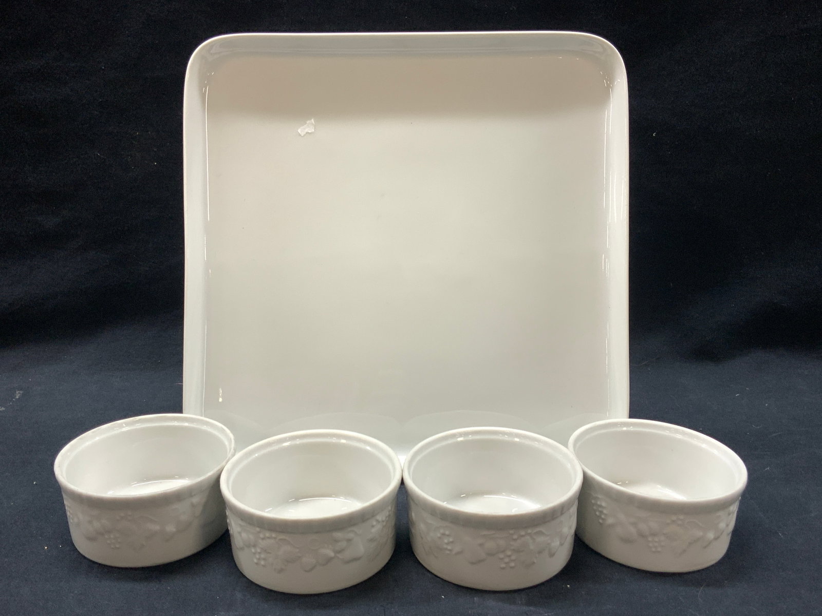Lot 5 Argberg & Phillippe Deshoulieres Porcelain (1 of 9)