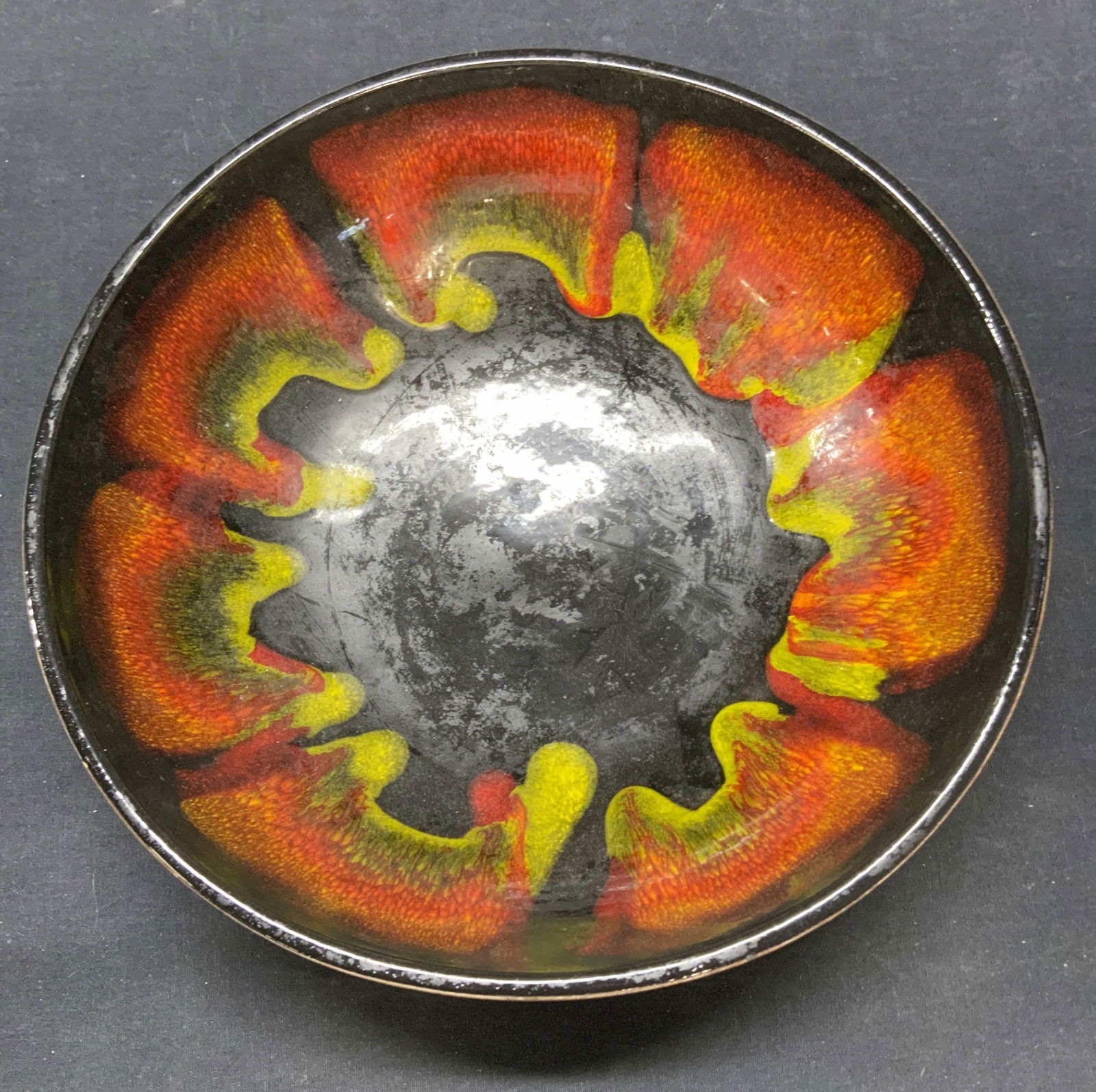 MCM Art Pottery Wood Grain Drip Glaze Bowl USA (1 of 6)