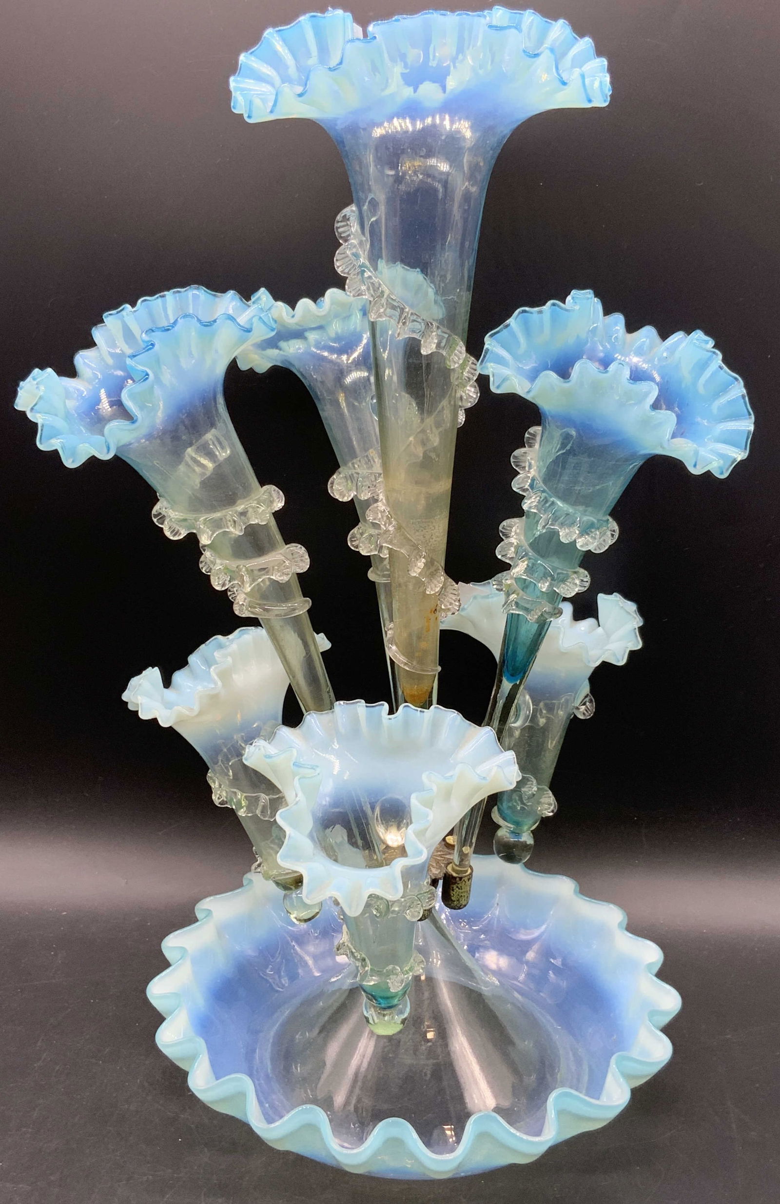 FENTON Vintage Uranium Glass 7 Arm Epergne (1 of 8)