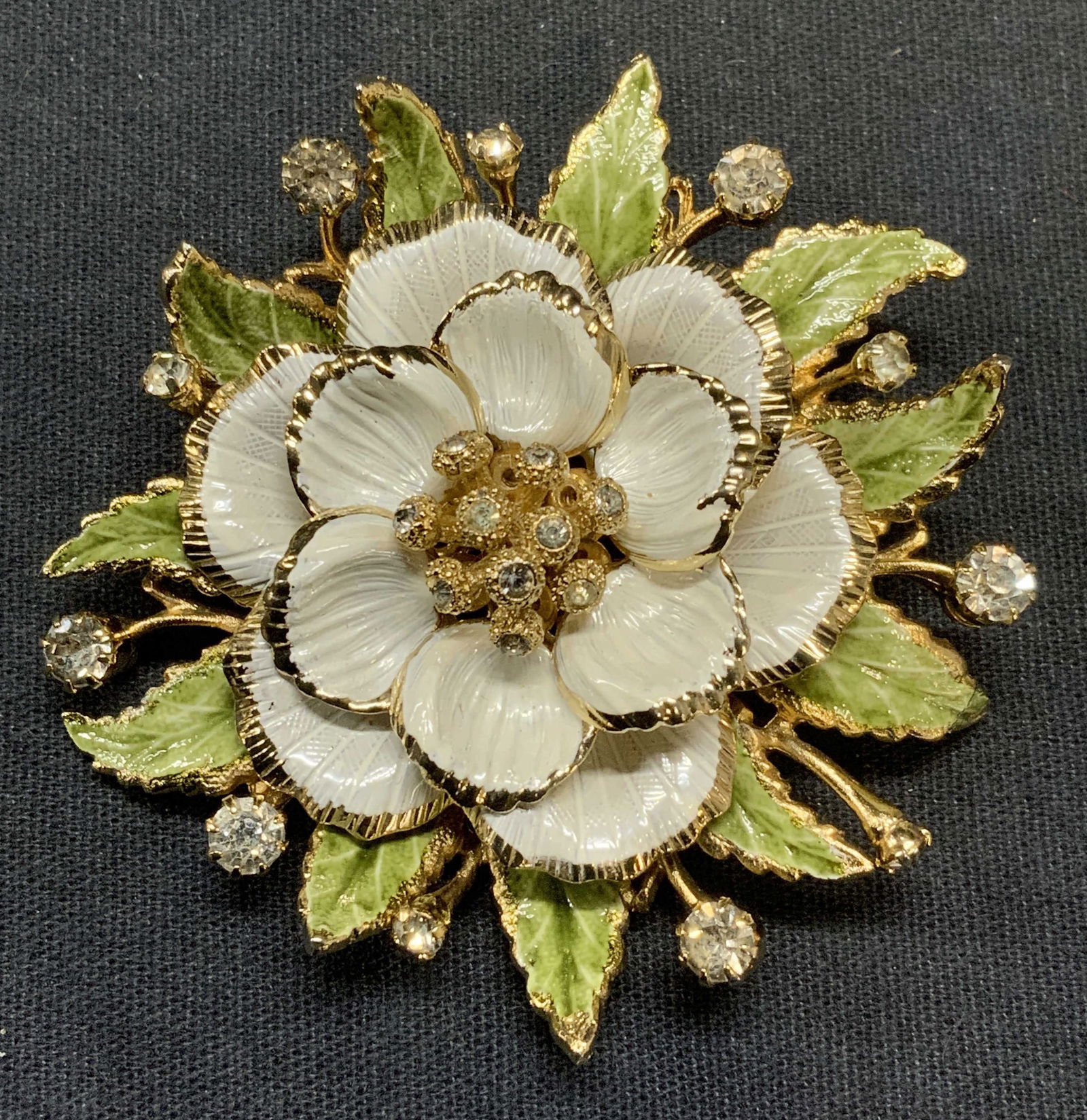 Vtg VENDOME Gold Tn Enameled Flower Brooch (1 of 6)