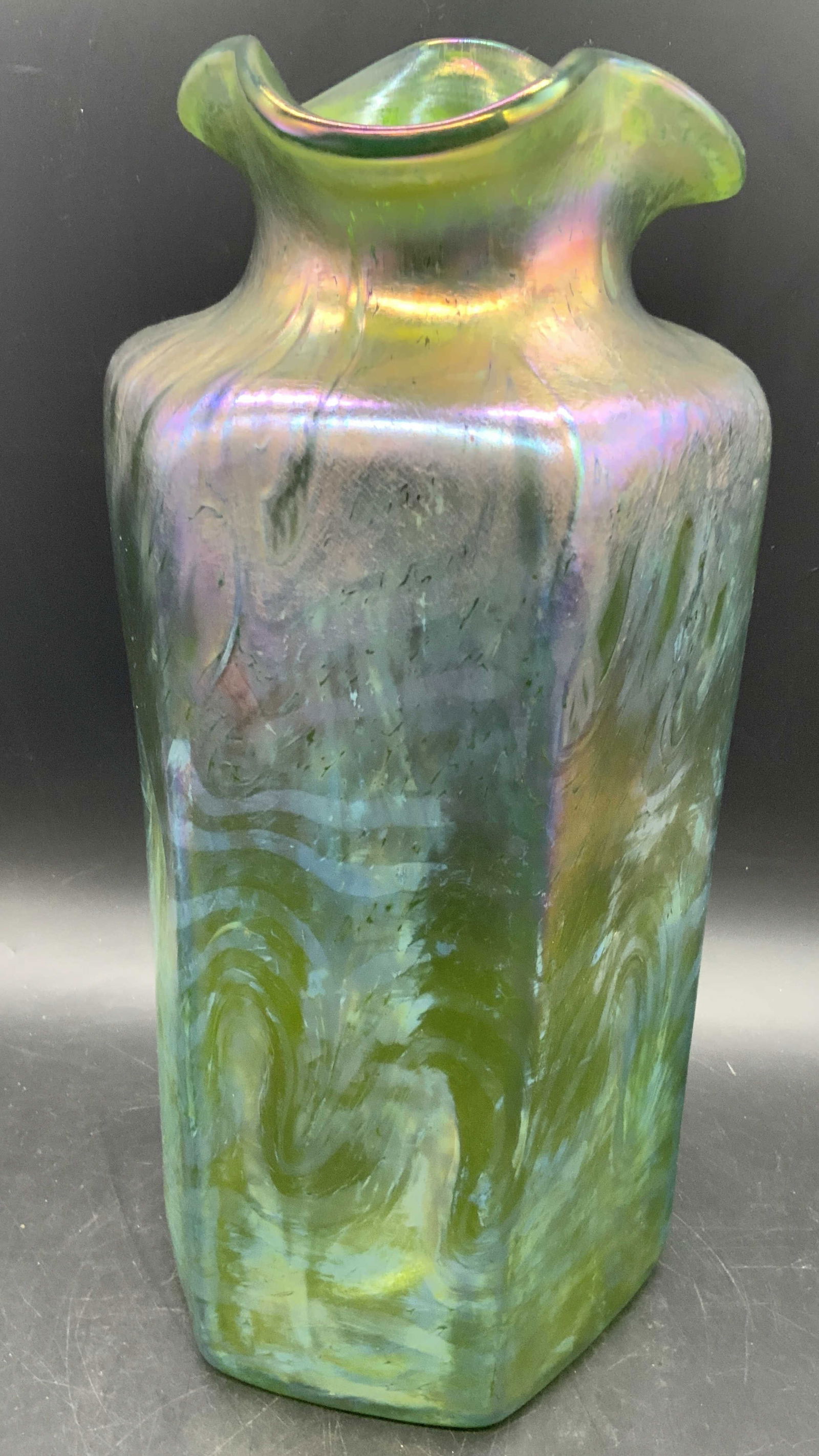 Handblown Iridescent Ruffled Rim Art Glass Vase 13in (1 of 14)