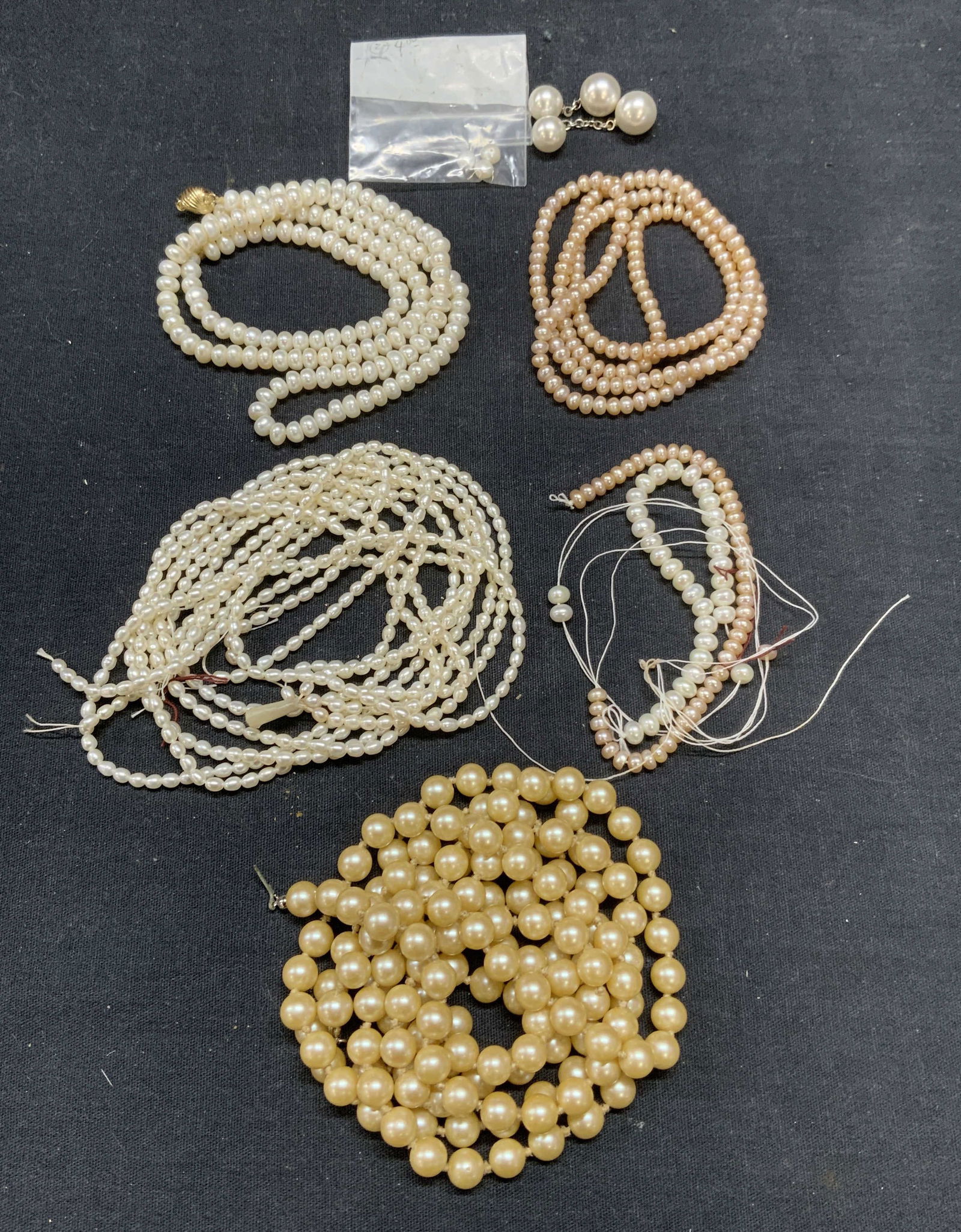 Group Lot White & Pink Pearl Necklace & Strands (1 of 13)
