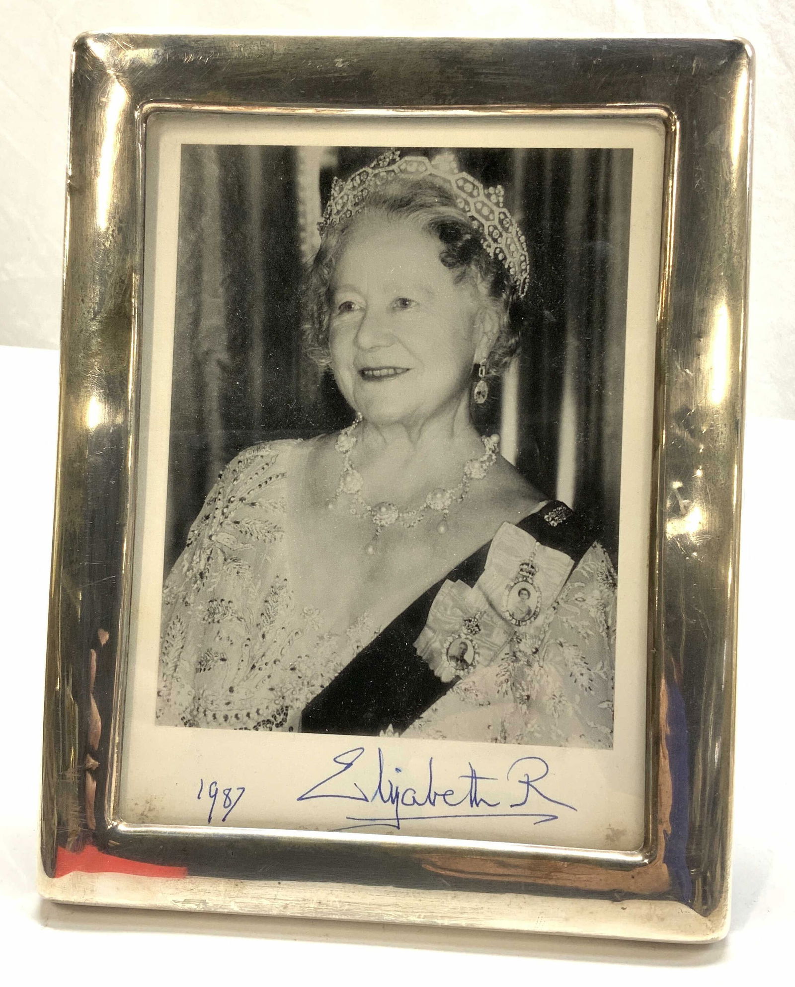 Signed Queen Mother Photo Sterling Silver Frame 87 (1 of 7)