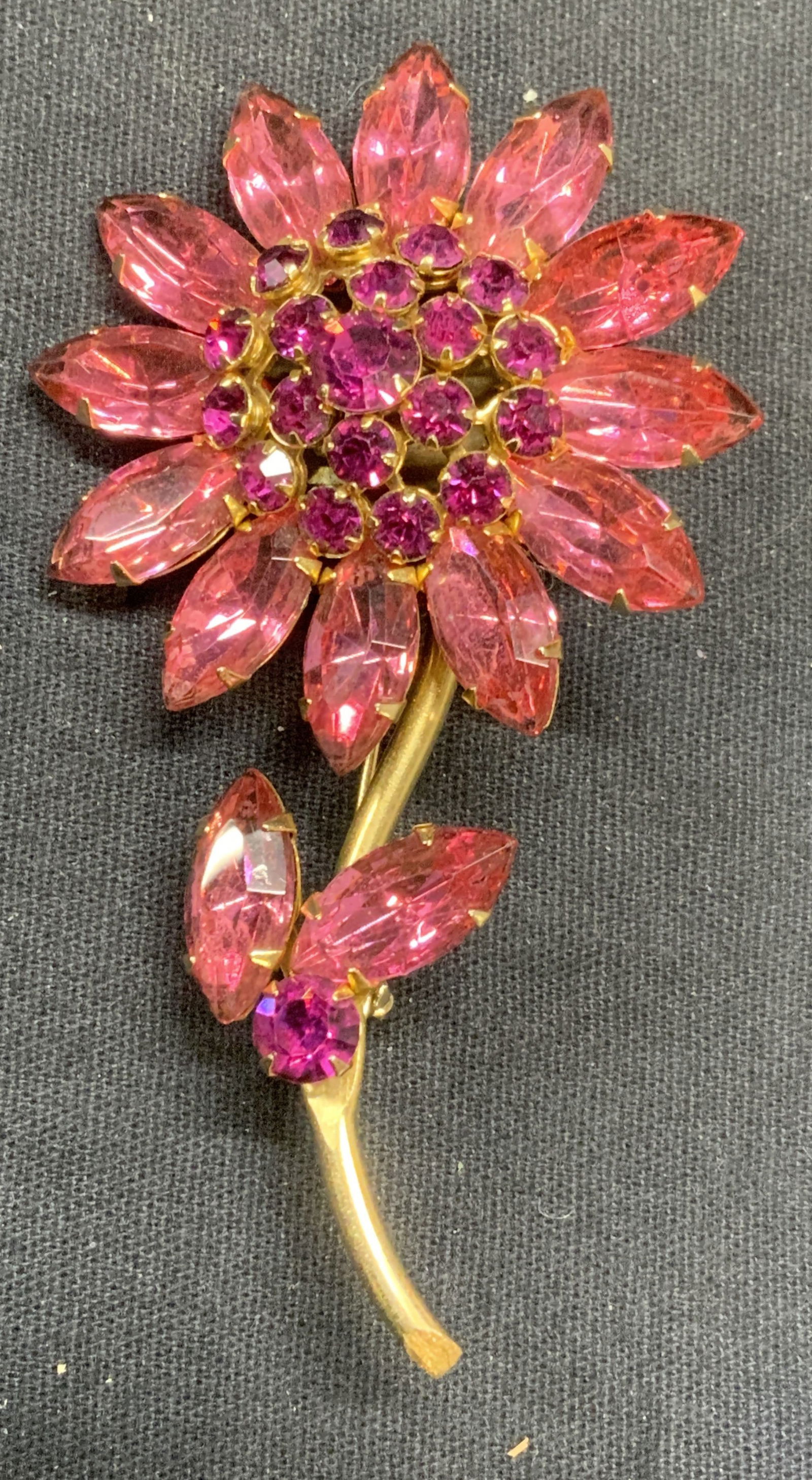 Vintage Gold Tn Pink Crystal Flower Brooch 3.25in (1 of 6)