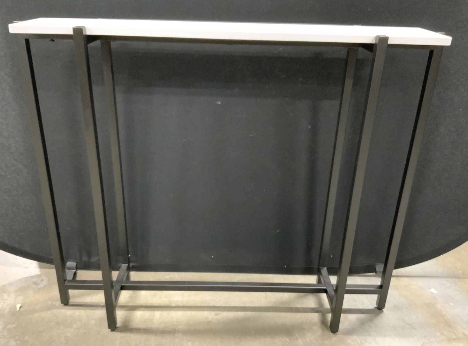 ACCENT TREND SOURCING Metal Accent Table (1 of 8)