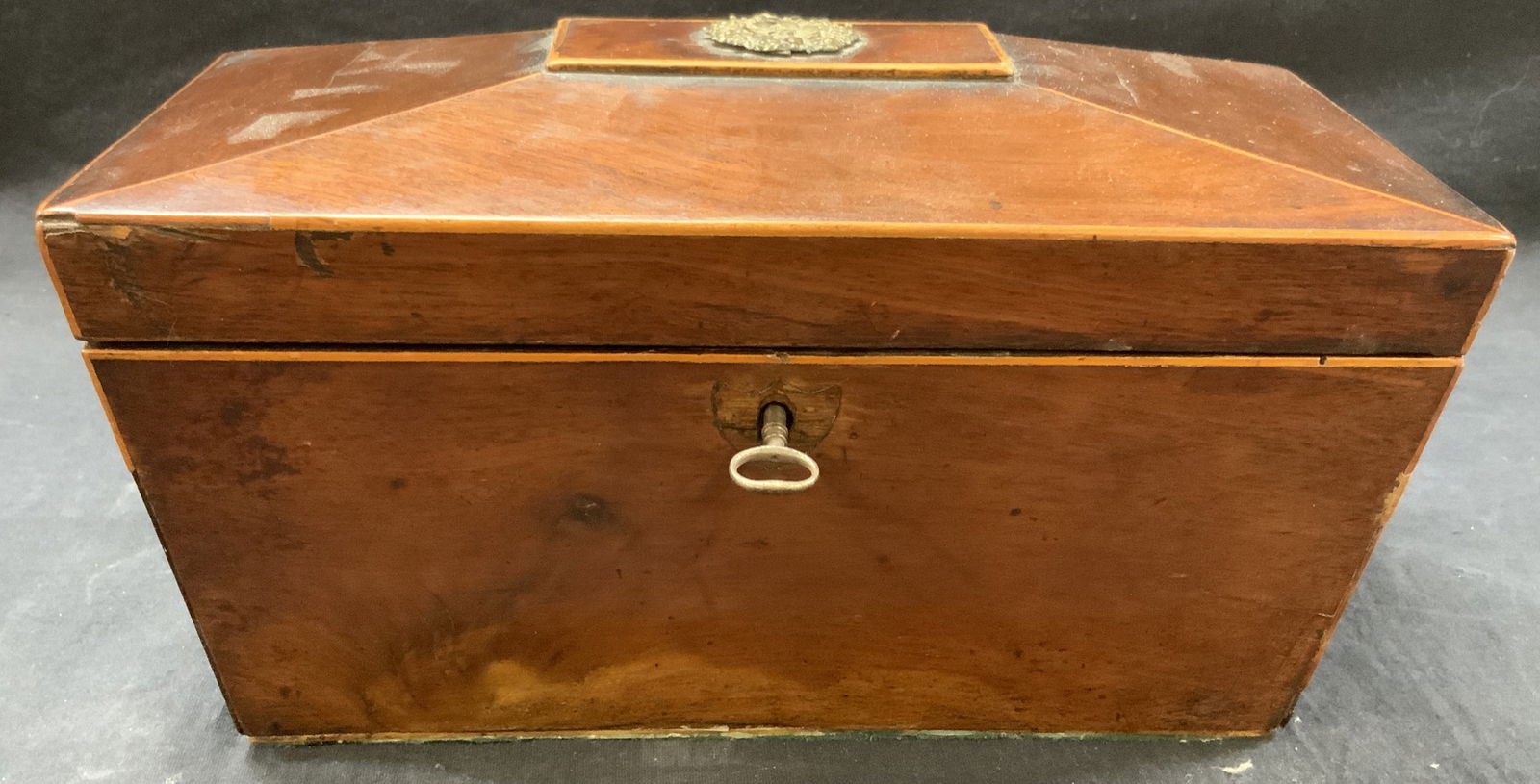Antique Mahogany Wooden Tea Caddy/ Dresser Box (1 of 12)