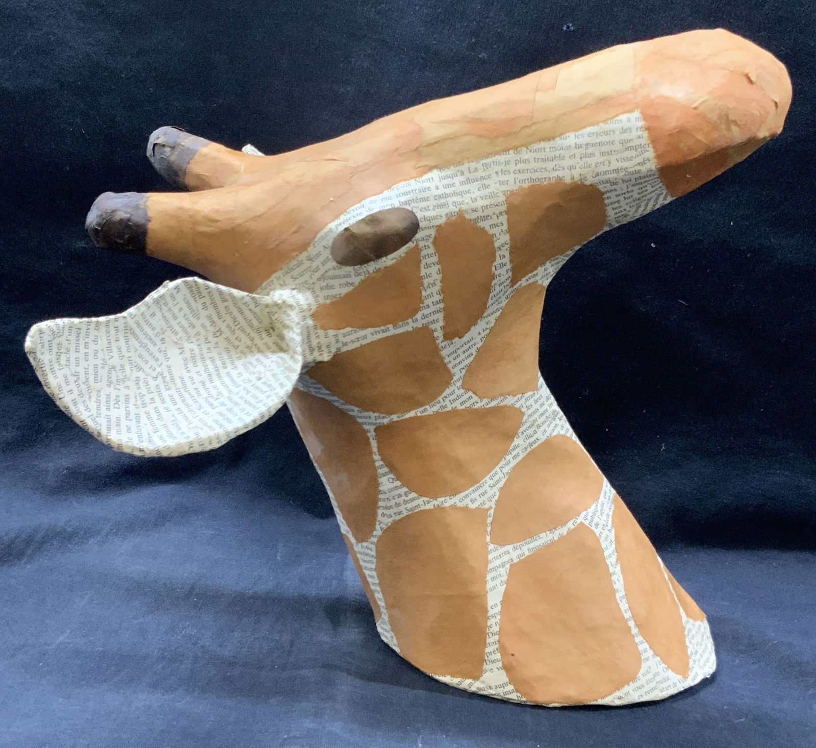 Papier-Mache Giraffe Head Wall Accessory, Haiti (1 of 9)