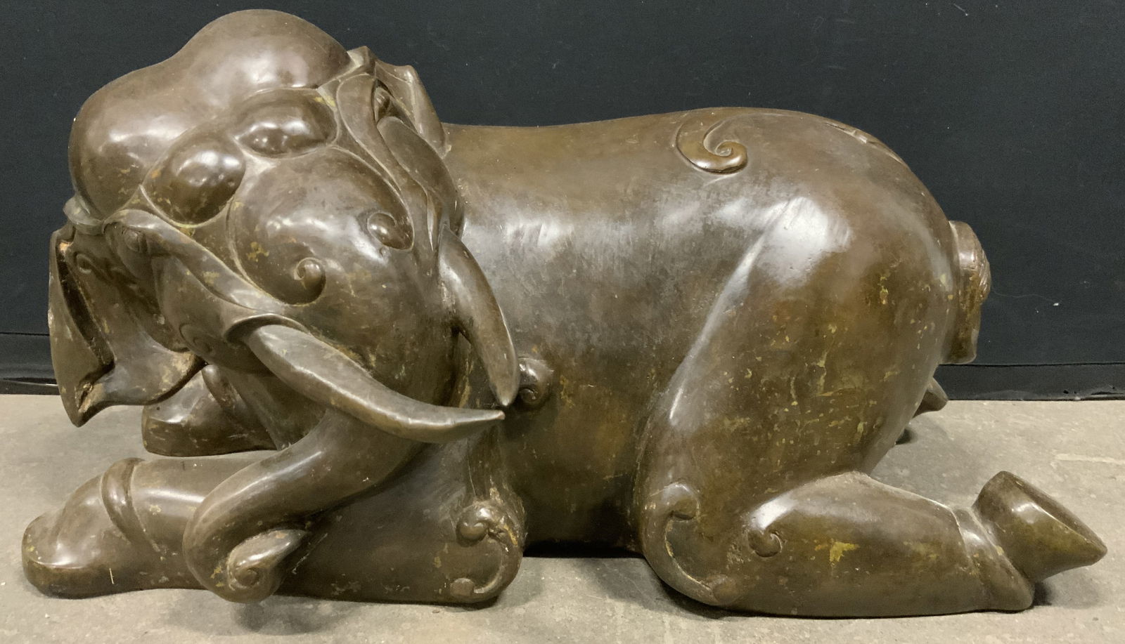 Antique Asian Bronze Elephant Statuary 21in (1 of 8)