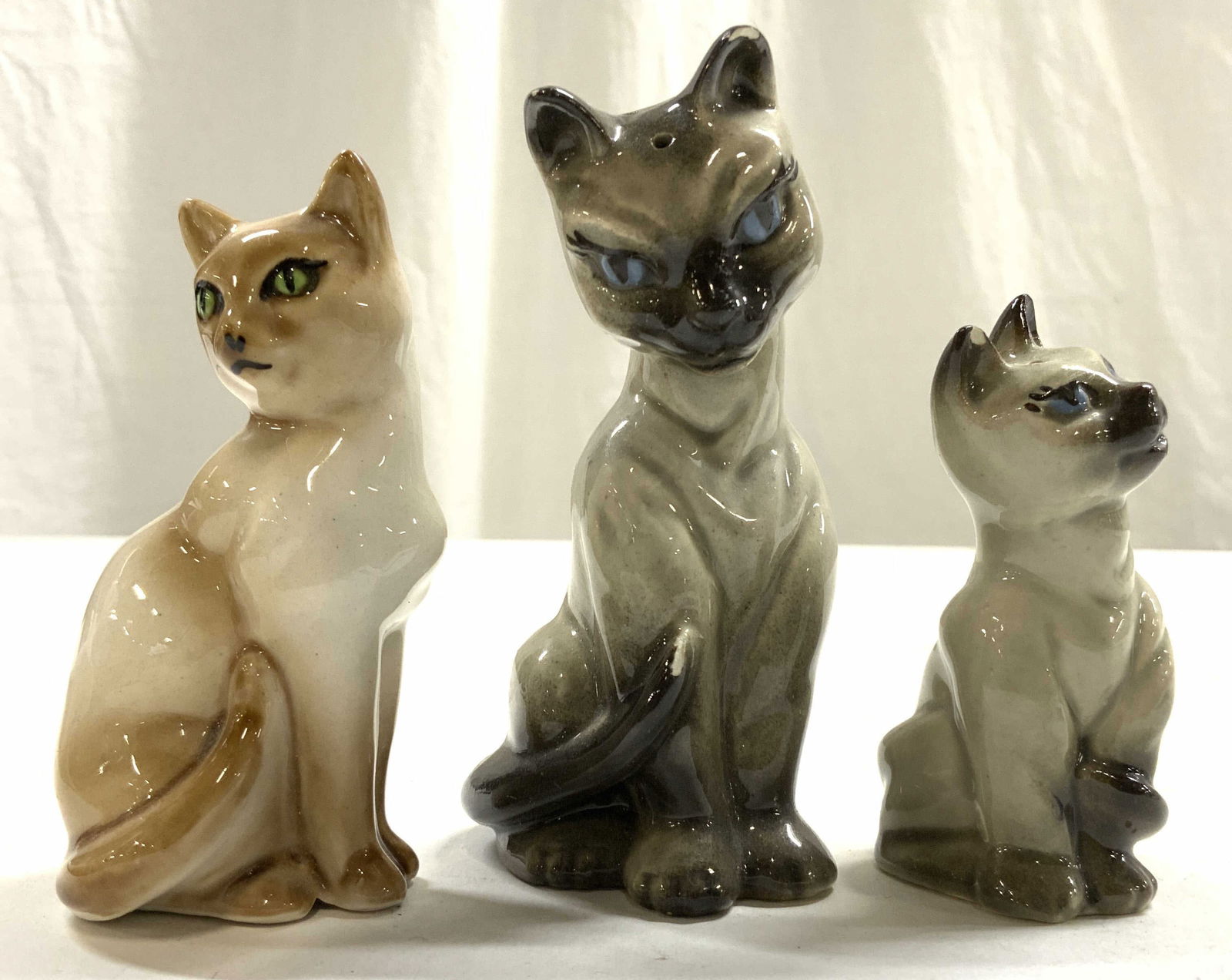 Lot 3 Cat Figurals Porcelain Salt & Pepper Shakers (1 of 9)