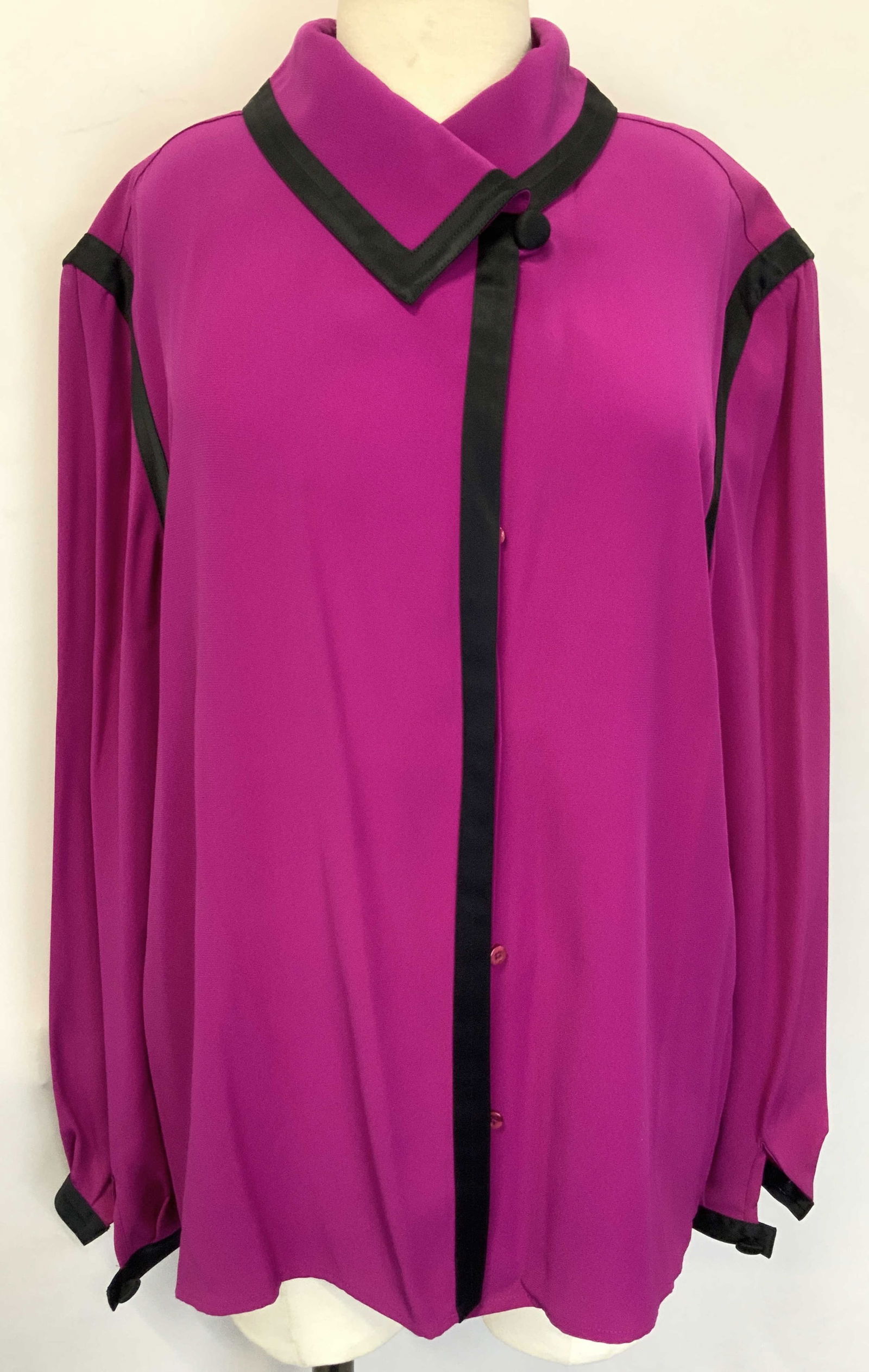 Starington Blouses By Charlotte Button Up Shirt (1 of 10)