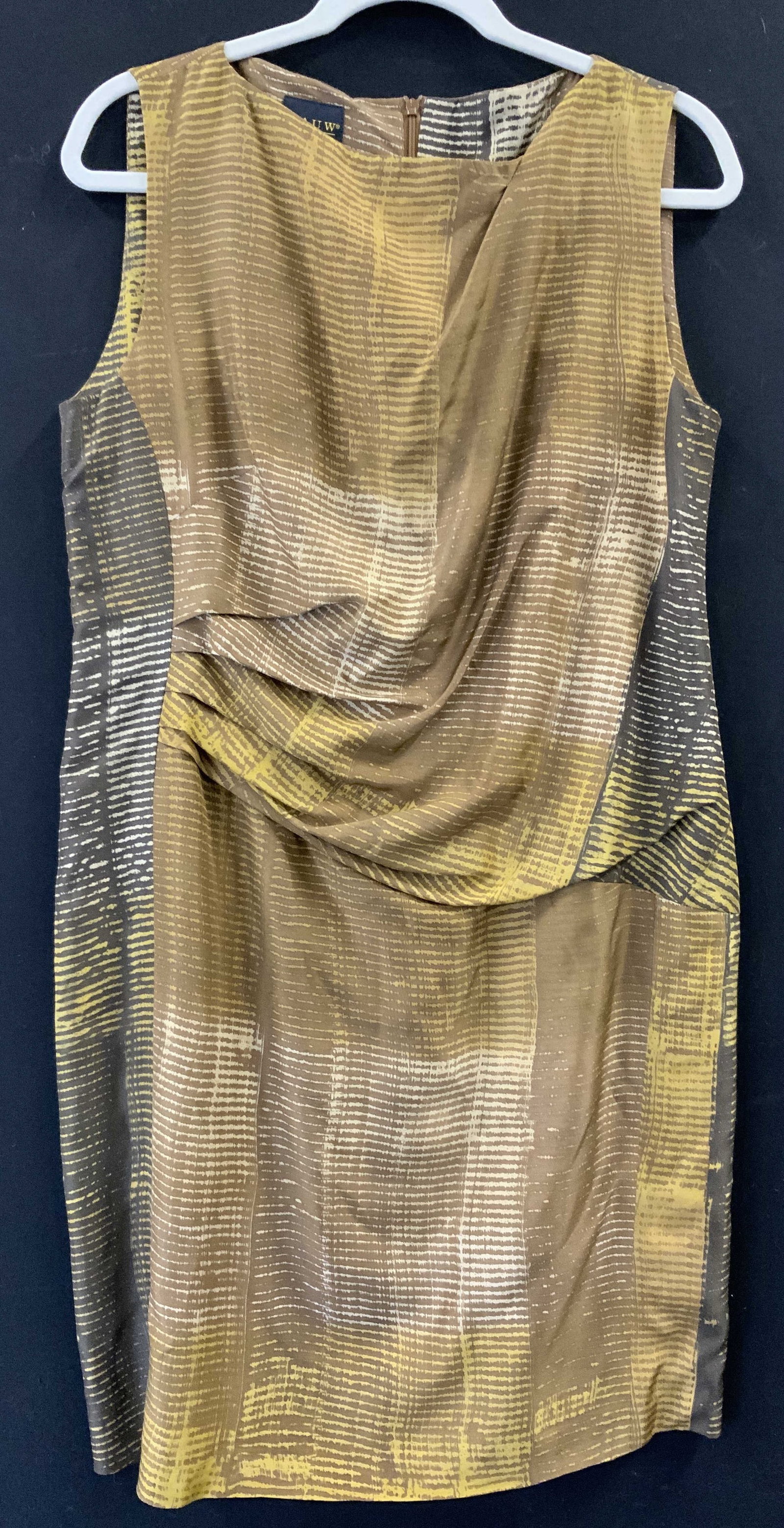PAUW AMSTERDAM Silk Shift Dress, Belgium: Sleeveless silk dress, made in Belgium by designer P A U W Amsterdam. Size 4 . Fully lined. Animal print which mocha, caramel, and brown color palette. Silk cocktail dress, special occasion silk dress