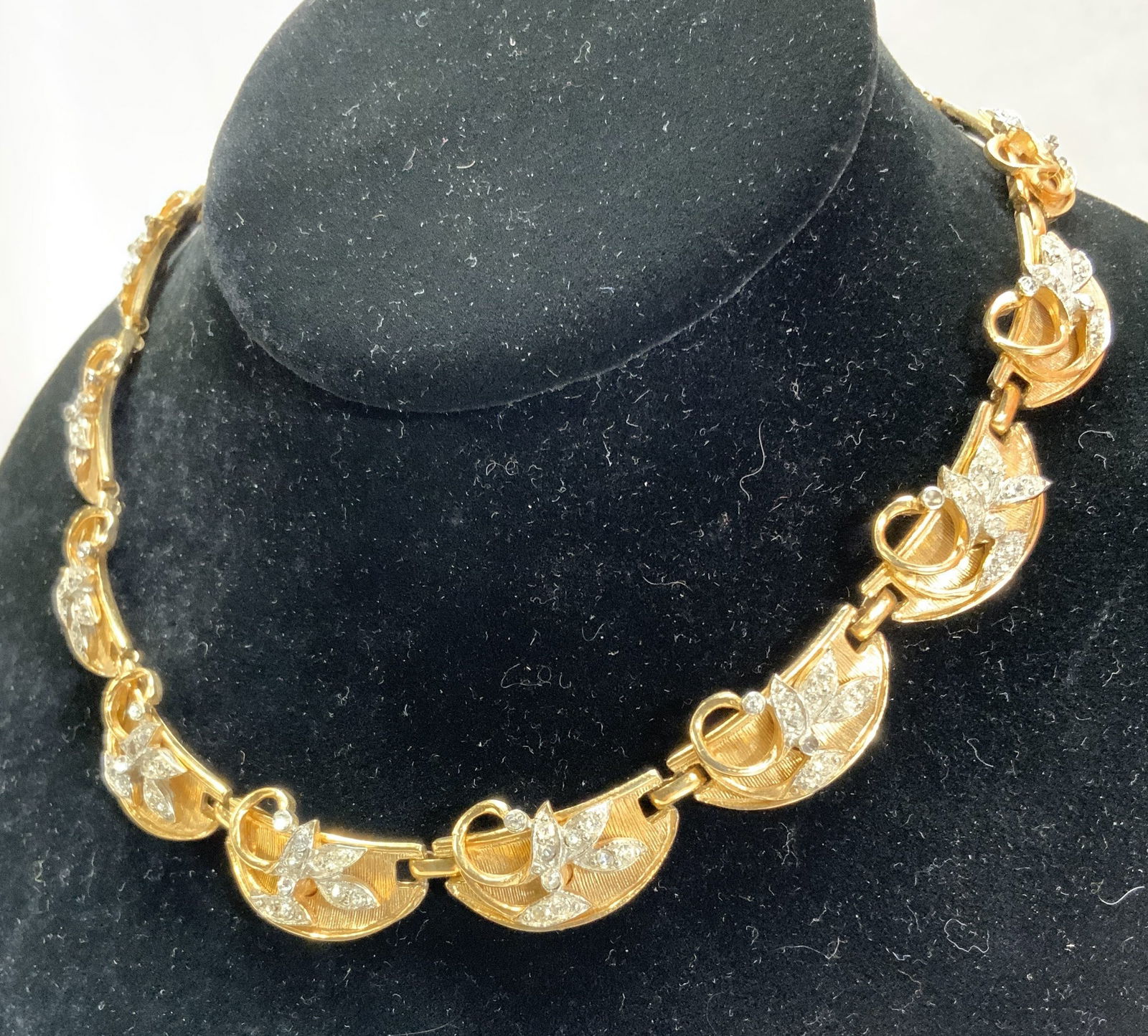 Hobe Gold Tone & Crystal Choker Necklace (1 of 6)