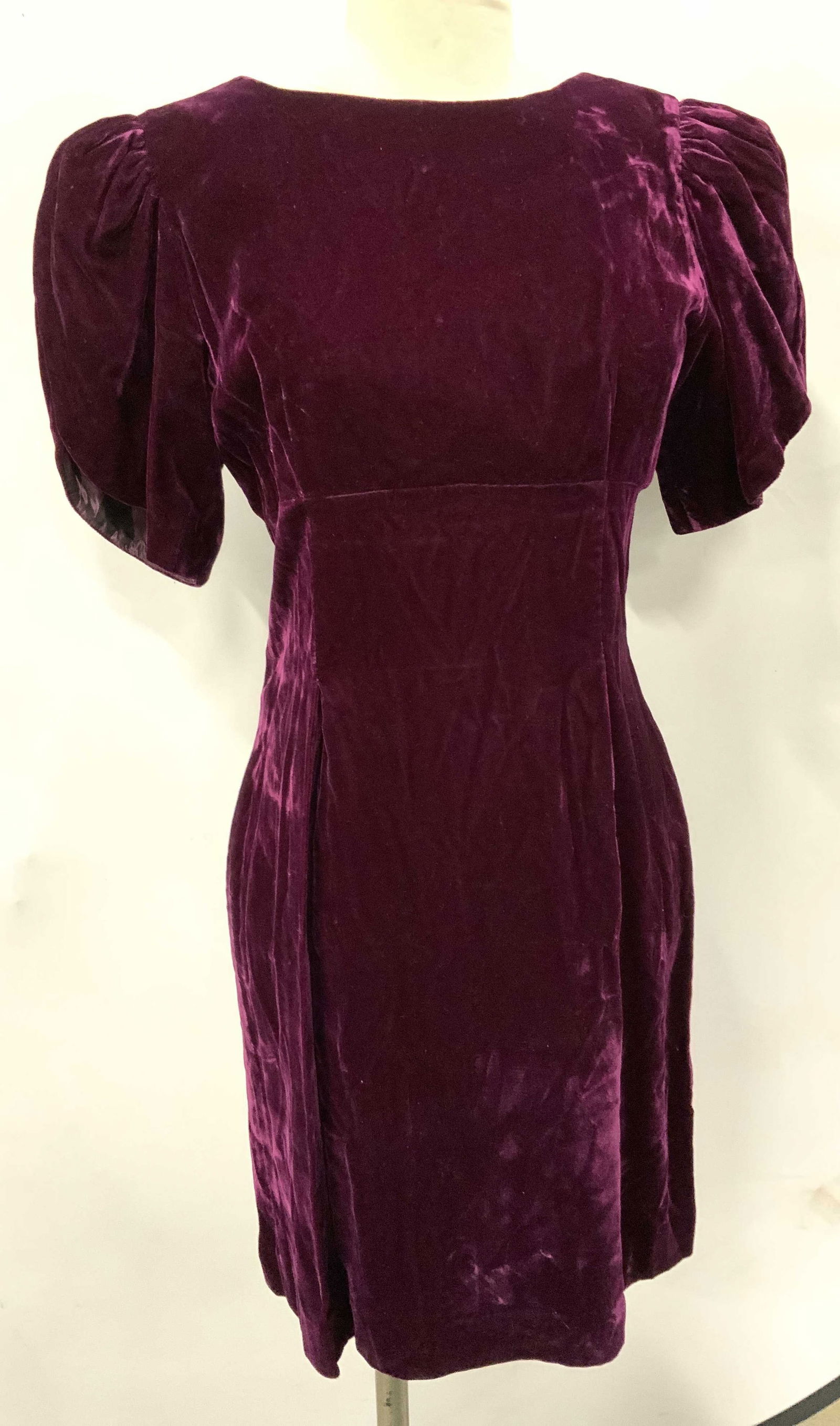 LANZ Originals Burgundy Velvet Dress, USA (1 of 8)