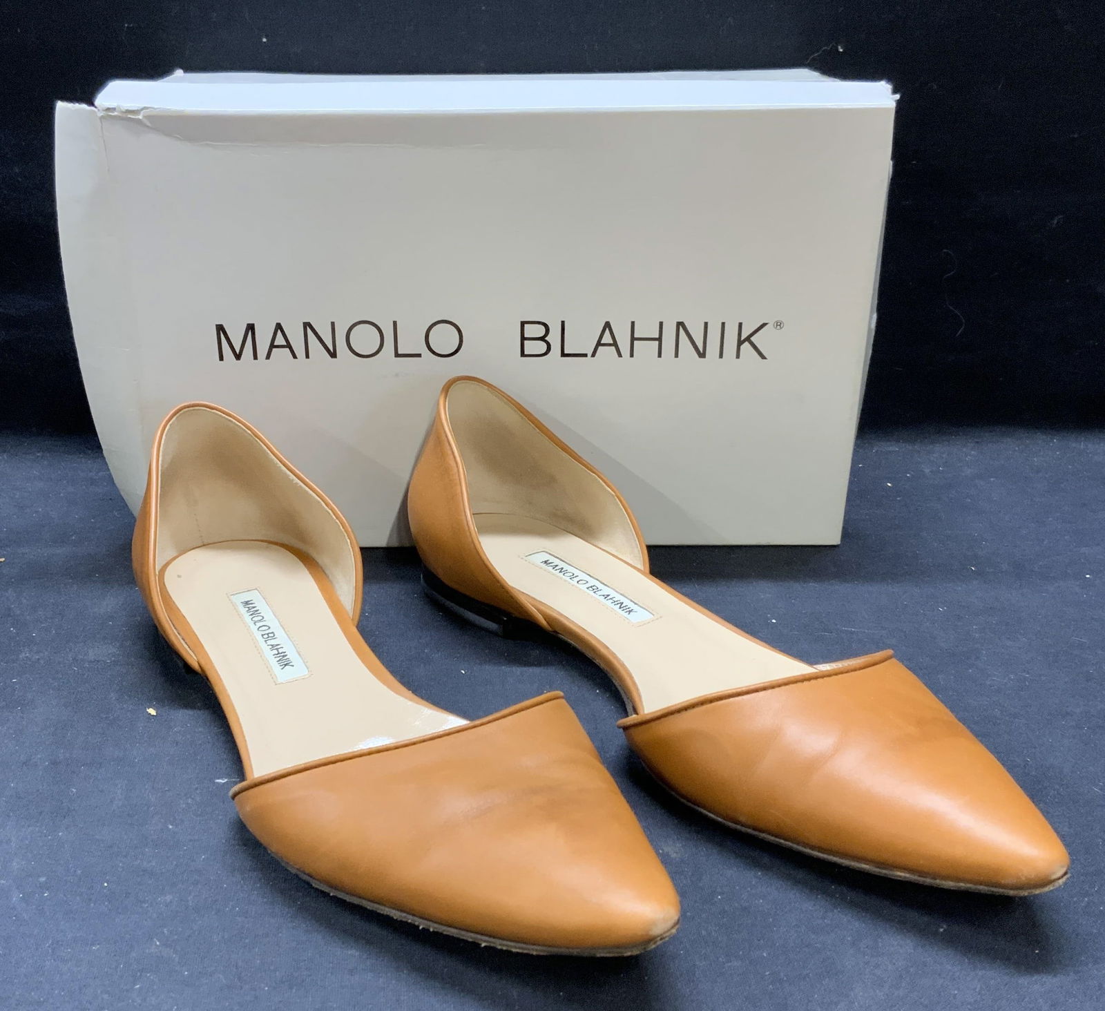 MANOLO BLAHNIK Tan Leather Flats (1 of 8)
