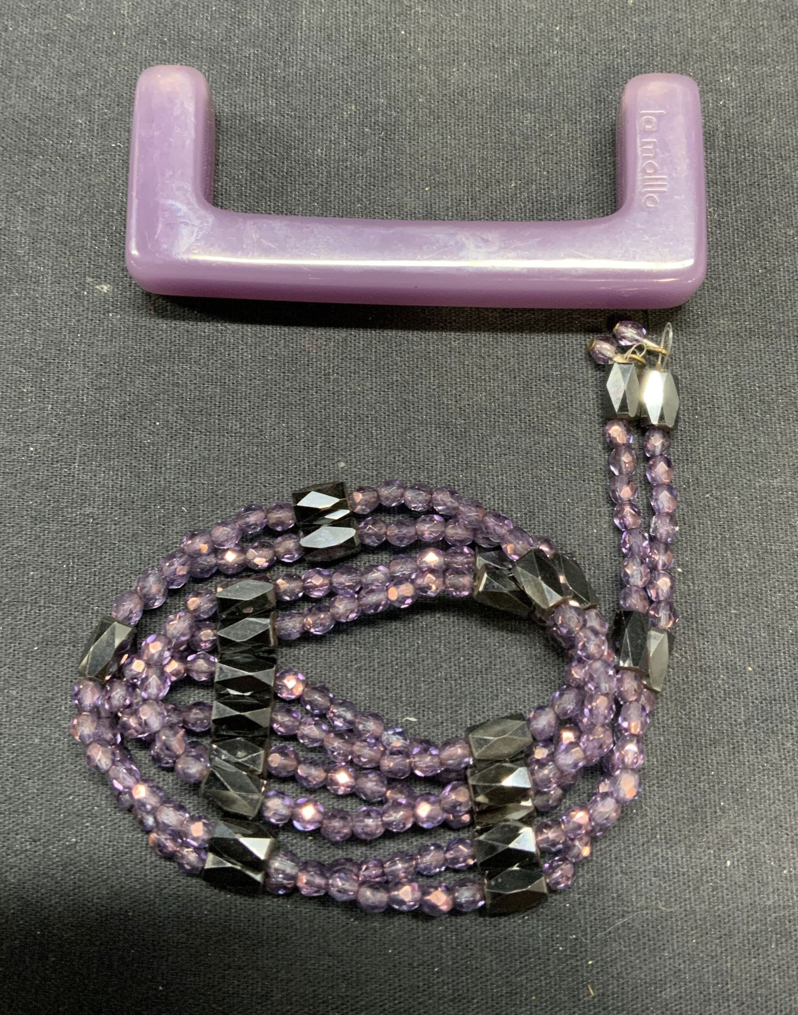 Lot 2 La Mollla Pendant, Crystal Necklace (1 of 8)