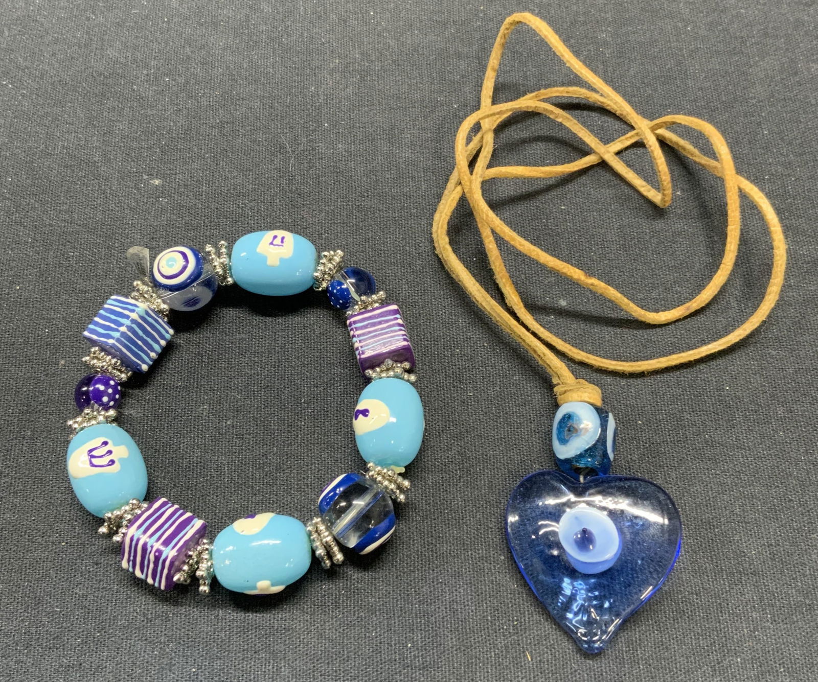 Lot 2 Blue Art Glass Necklace & Bracelet (1 of 6)