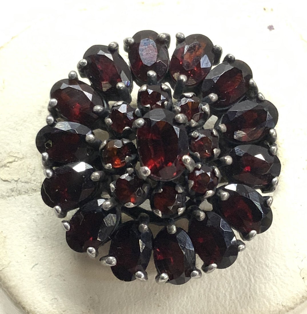 Sterling Silver Rhodolite Garnet Ring (1 of 6)