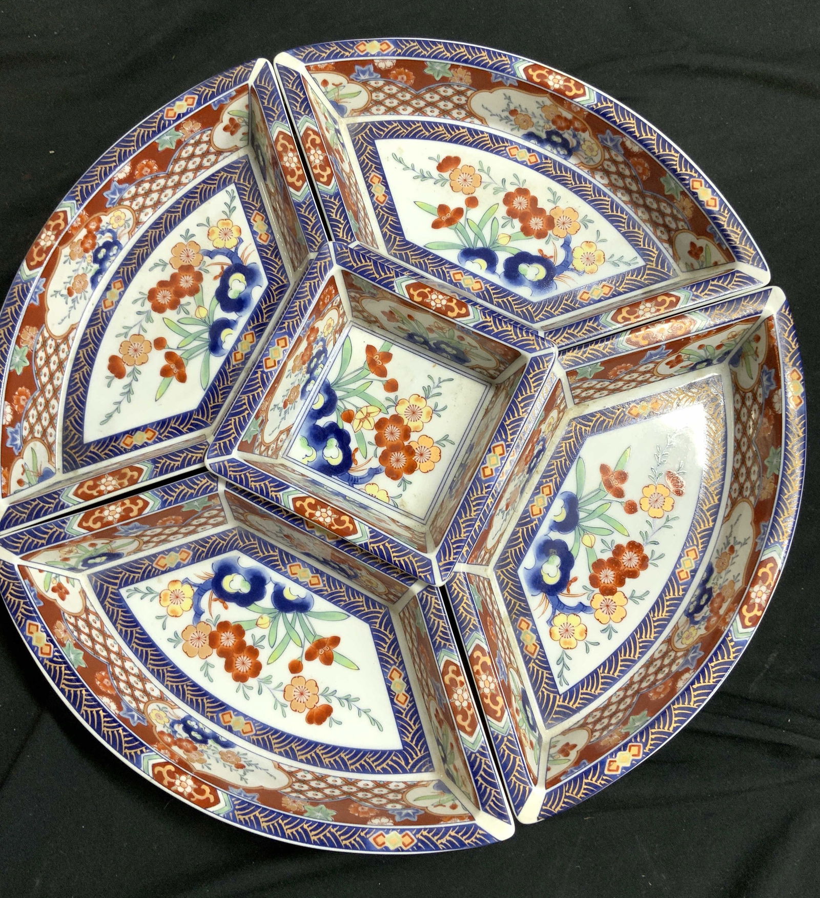 Hand Painted Imari Sectional Lazy Susan Tray 6 pcs (1 of 8)